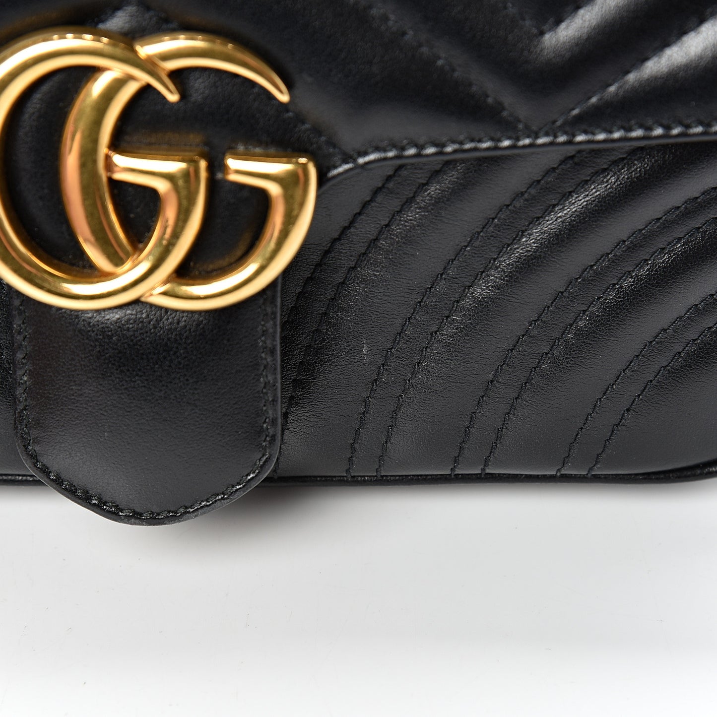 Calfskin Matelasse Mini GG Marmont Shoulder Bag Black