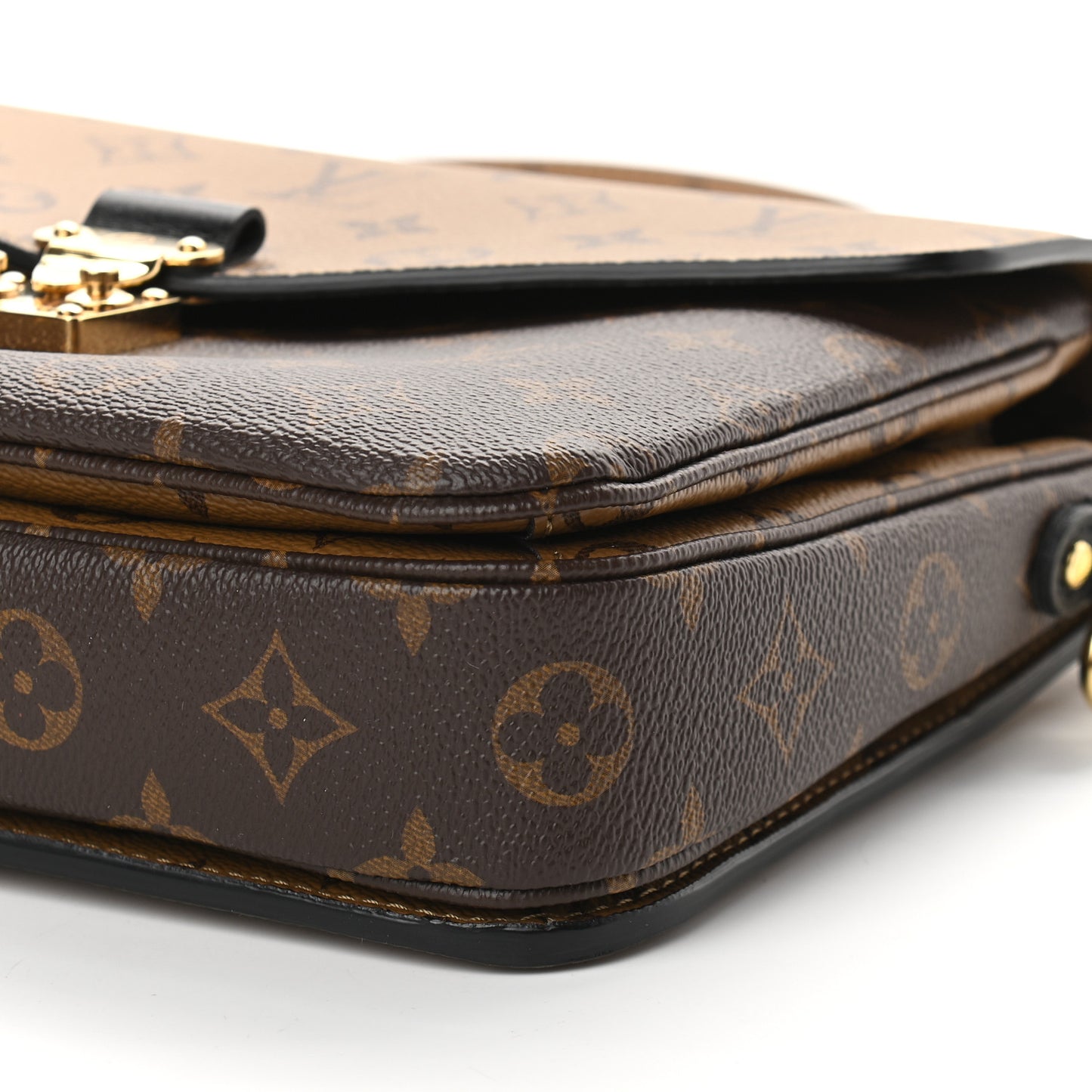 Reverse Monogram Pochette Metis