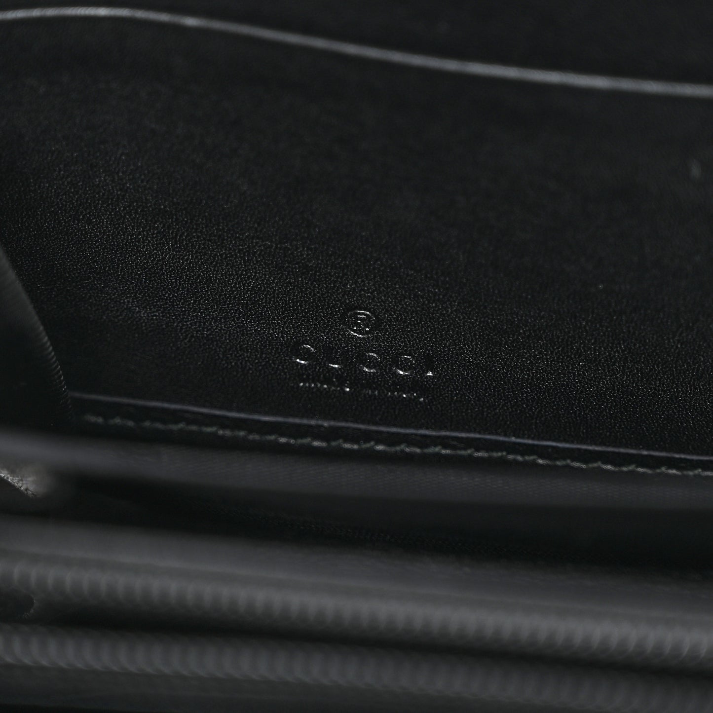 Calfskin Matelasse Pearly GG Marmont Zip Around Wallet Black