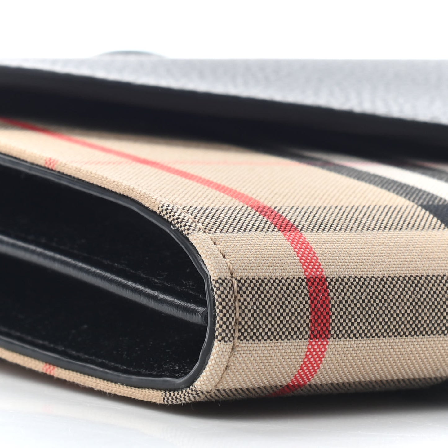 Grainy Calfskin Vintage Check Wallet With Detachable Strap Black