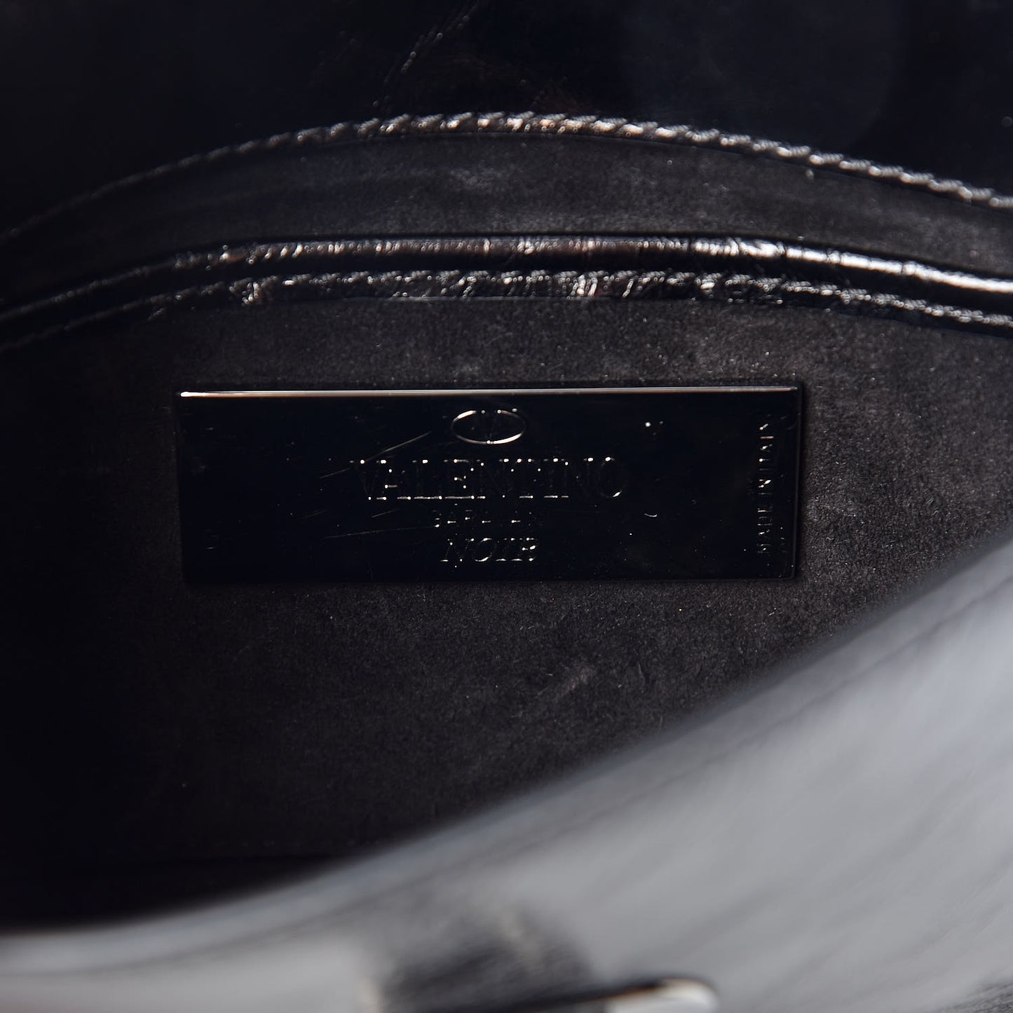 Craquele Calfskin Rockstud Shoulder Flap Bag Black