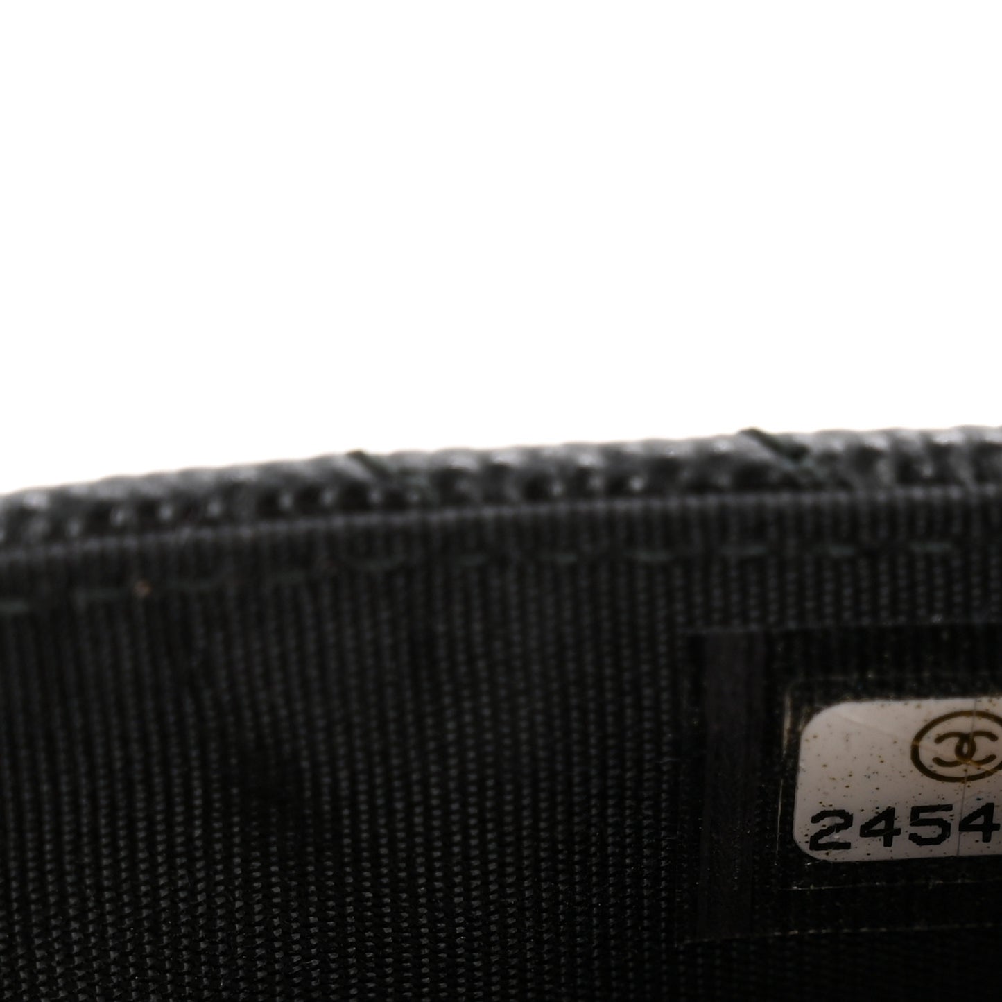 Caviar Chevron Quilted Boy Flap Card Holder Black