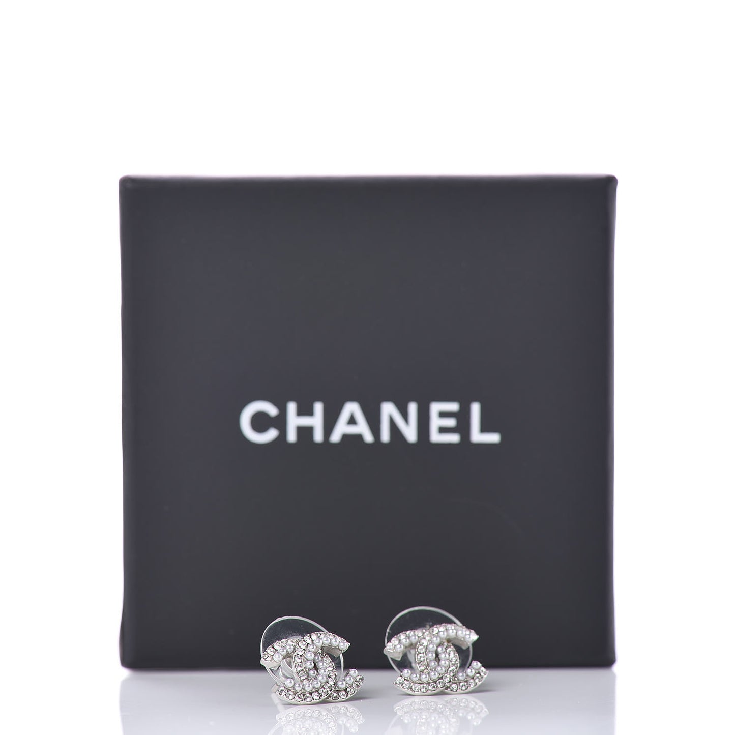 Pearl Crystal CC Earrings Silver
