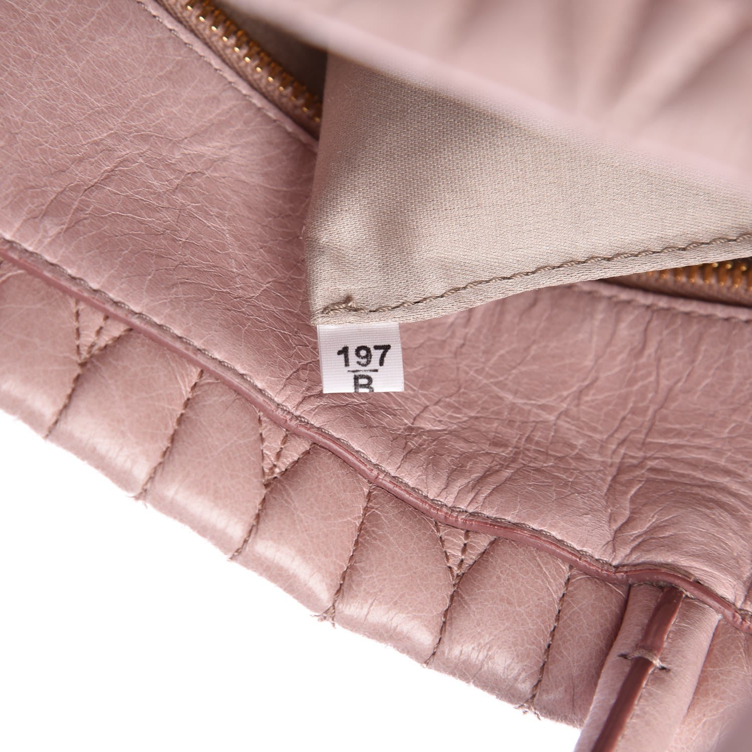 Miu Miu Vitello Shine Trapu Tote Mughetto 9 of 15
