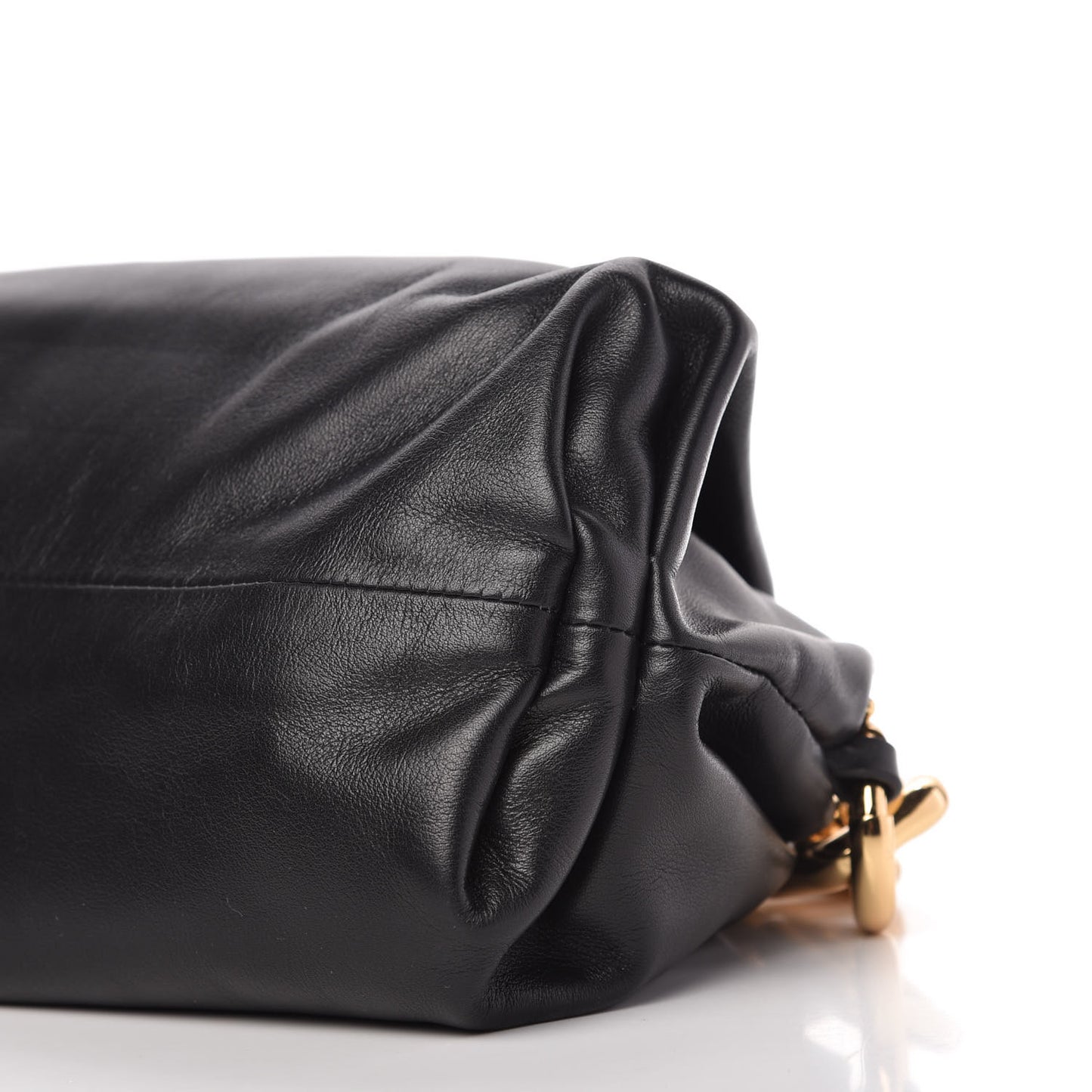 Calfskin The Pouch Chain Black