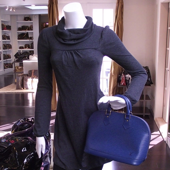 Louis Vuitton Epi Alma Myrtle 2 of 9