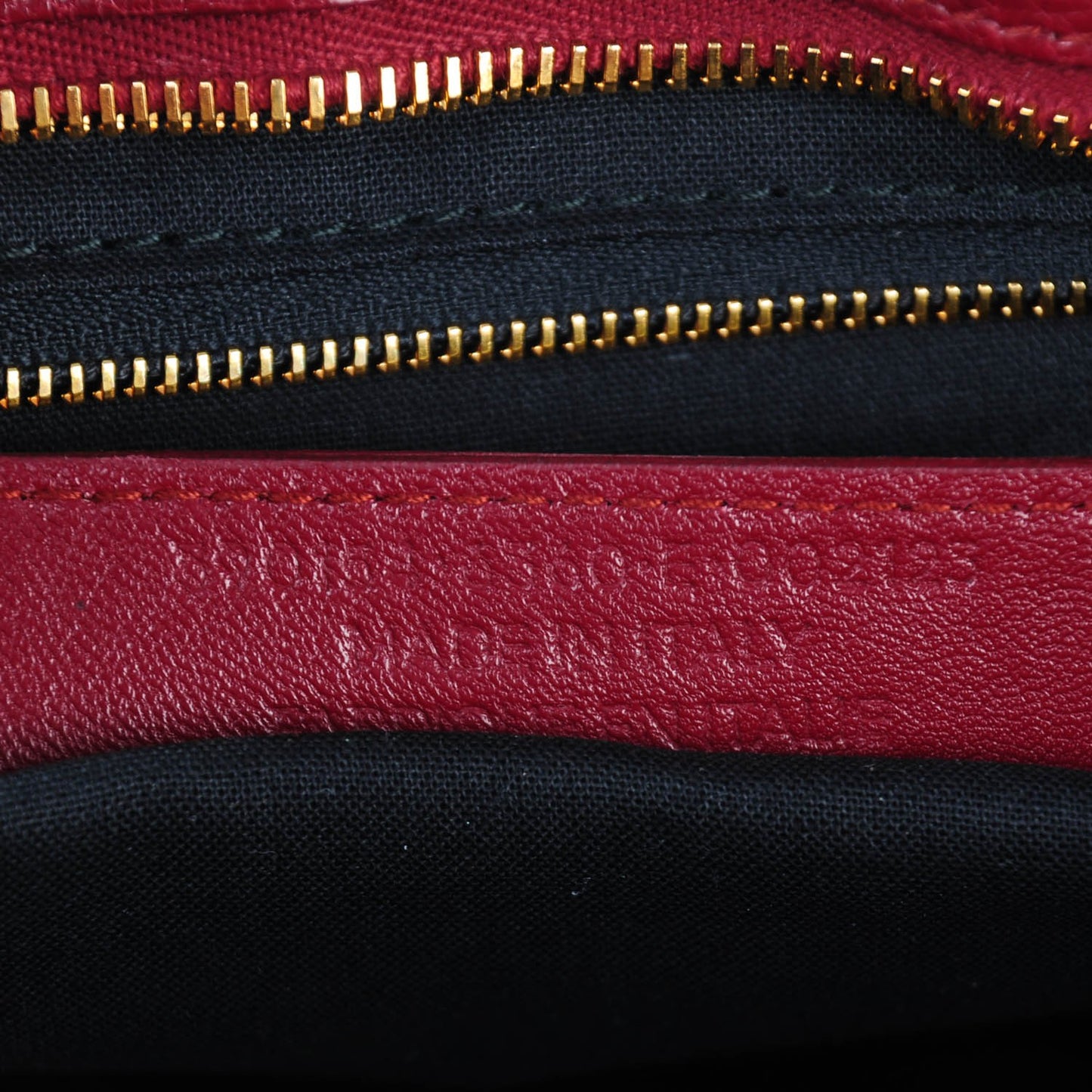 Shiny Goatskin Gold Metallic Edge Hardware City Rouge Brique Rouge Grenade