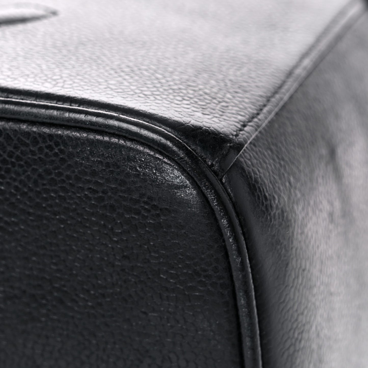 Caviar CC Vanity Train Case Black