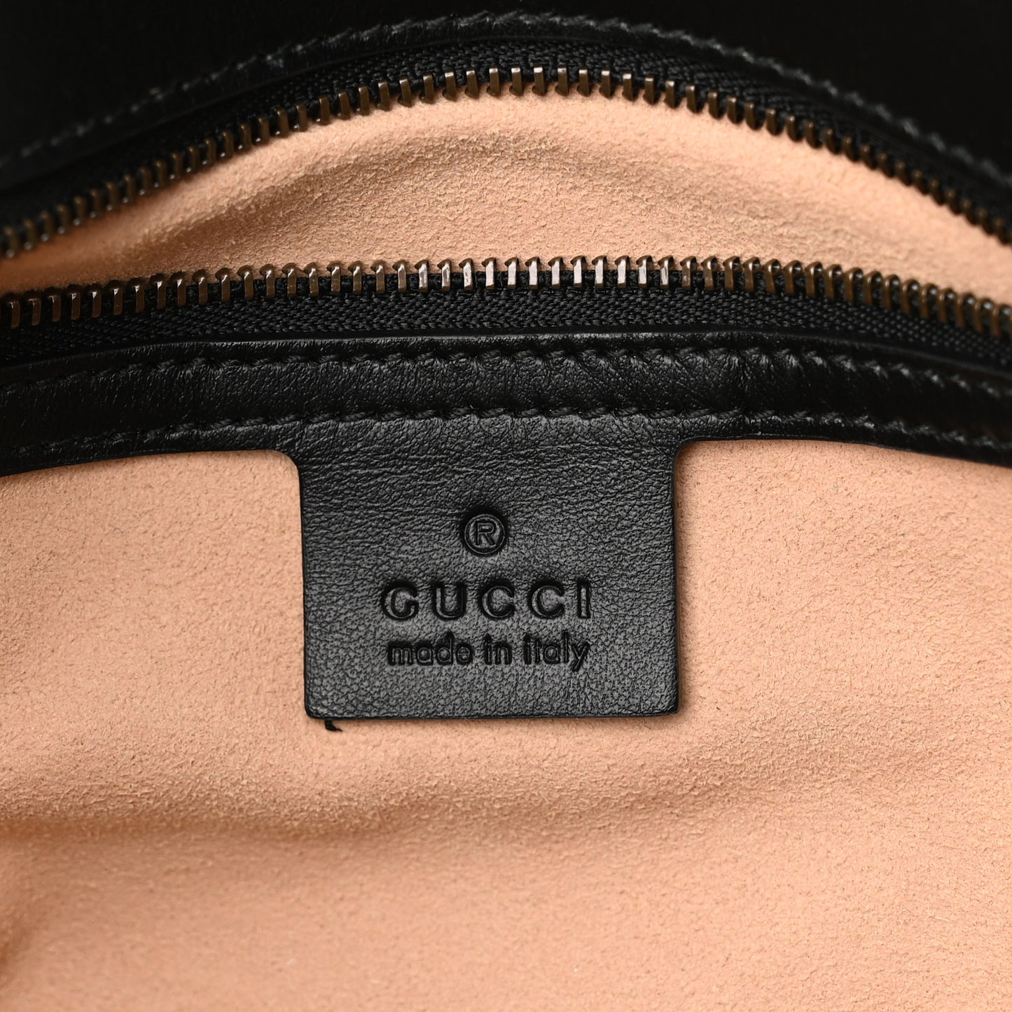 Calfskin Matelasse Medium GG Marmont Shoulder Bag Black