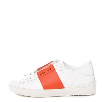 Valentino Garavani Calfskin Mens Rockstud Open Sneakers 40 White Goldfish 1 of 9