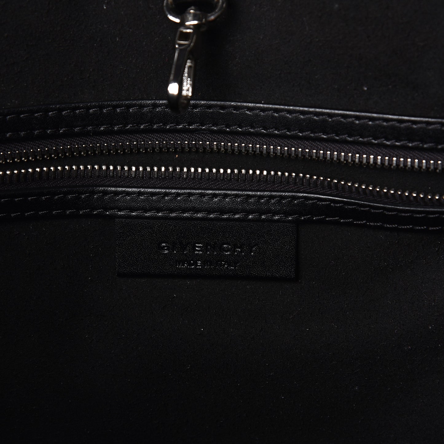 Calfskin Large Antigona Whipstitch Handle Tote Black