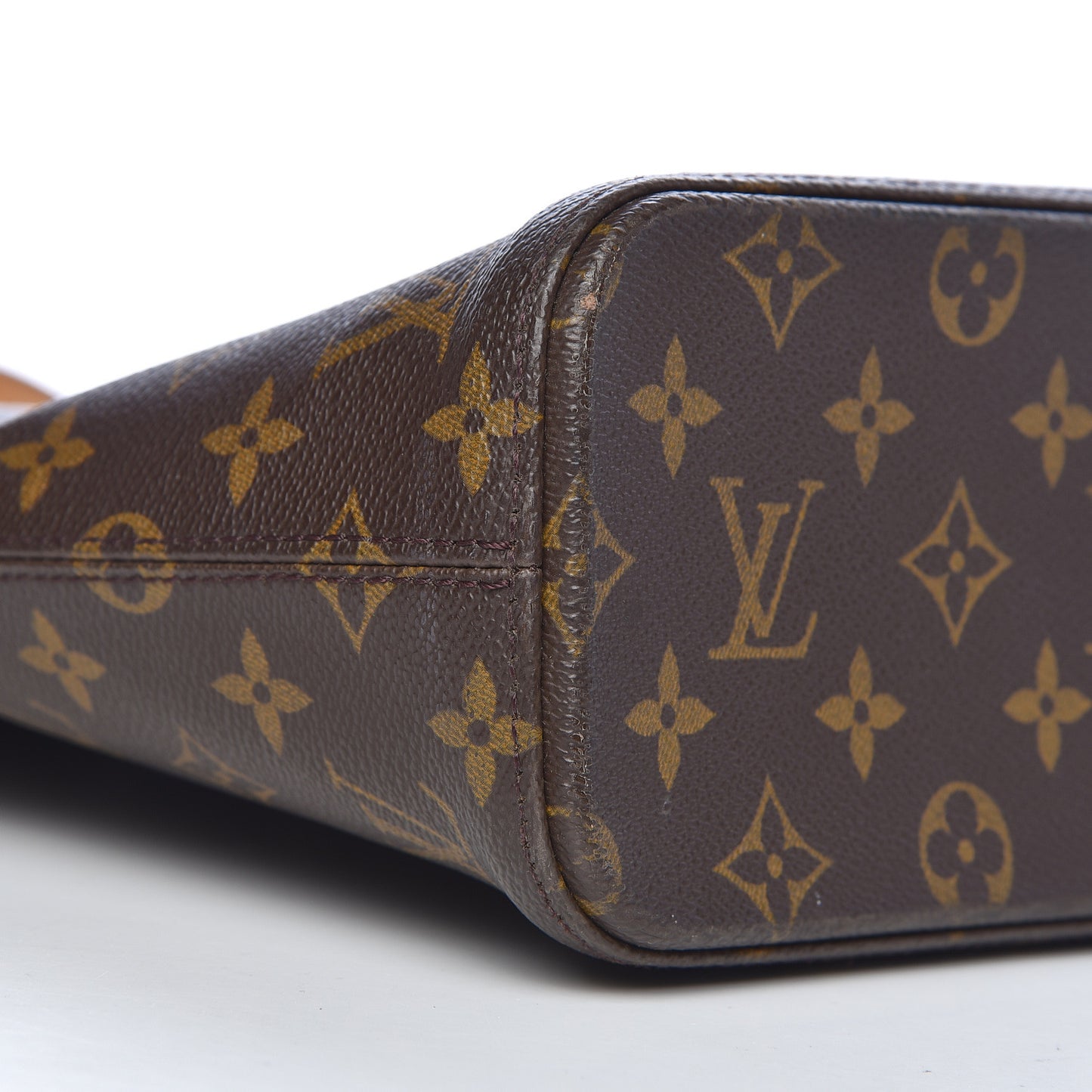 Monogram Luco