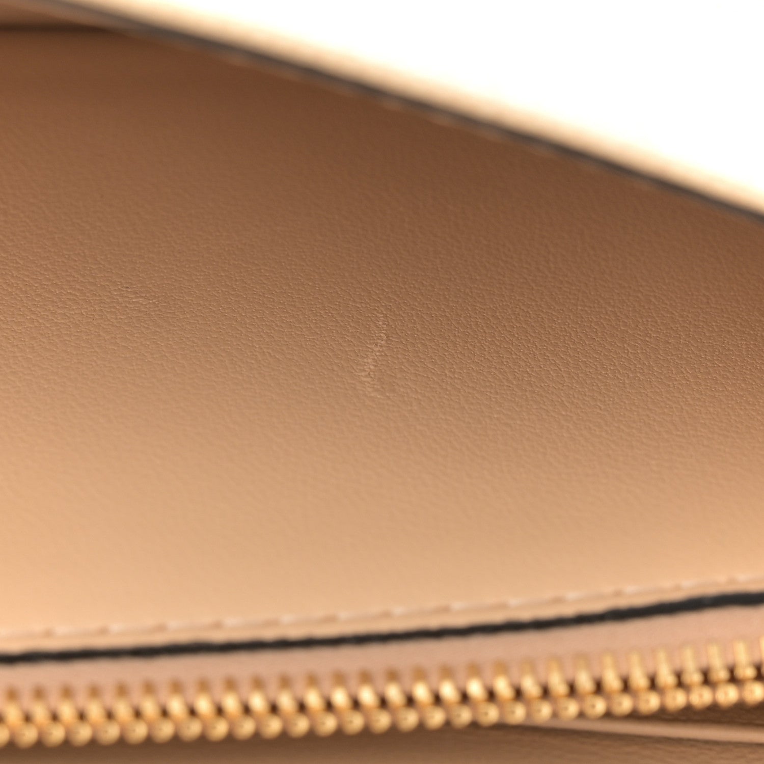 Valentino Garavani Raffia VLogo Wallet on Chain Beige 10 of 11