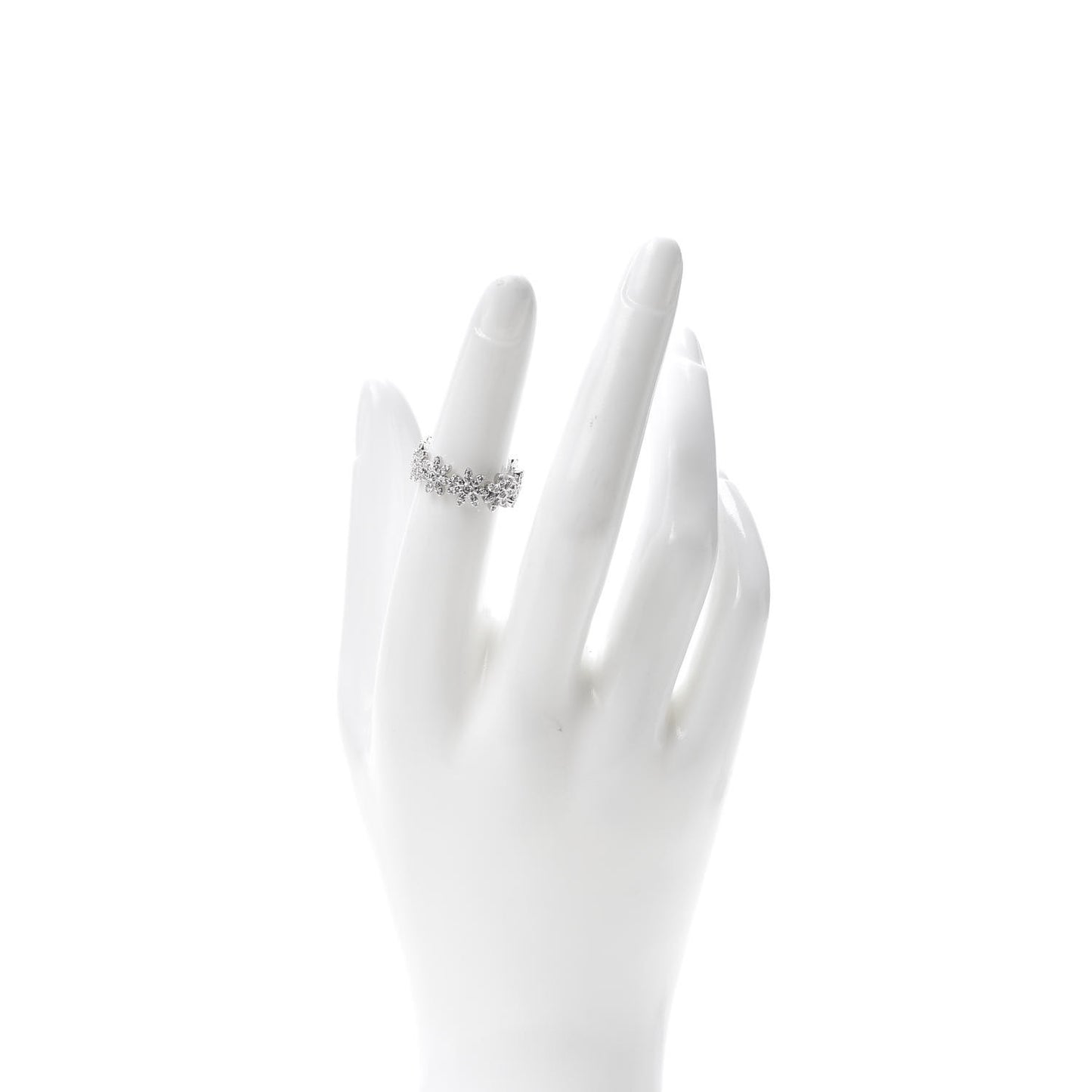 18K White Gold Diamond Metro Daisy Band Ring 49 5