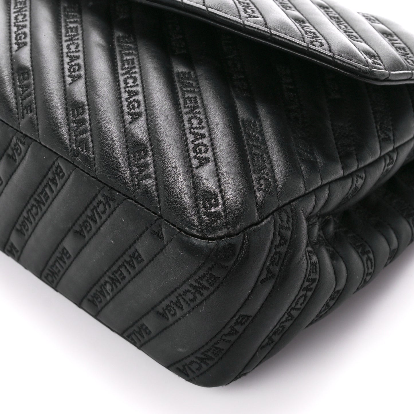 Calfskin Logo Matelasse Large BB Flap Chain Shoulder Bag Black