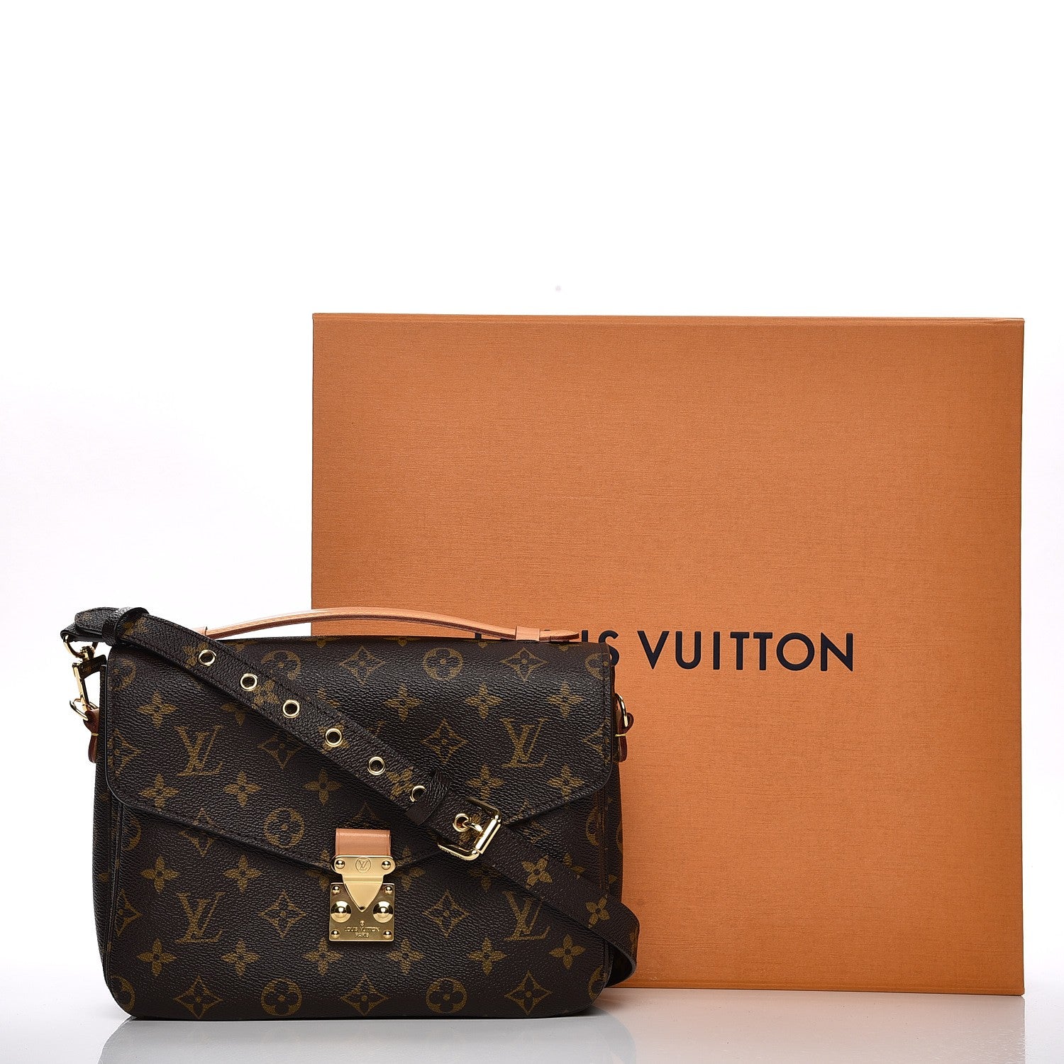 Louis Vuitton Monogram Pochette Metis 9 of 9