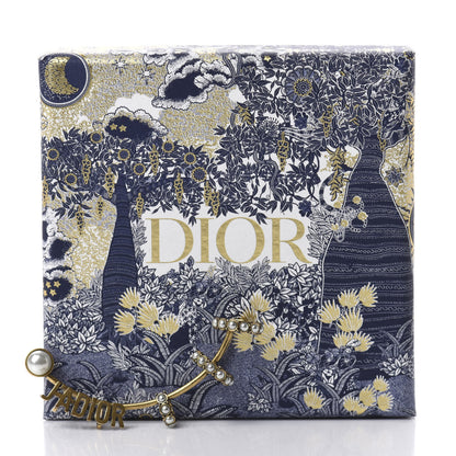 Christian Dior Pearl J'Adior Earring Aged Gold 5 of 5