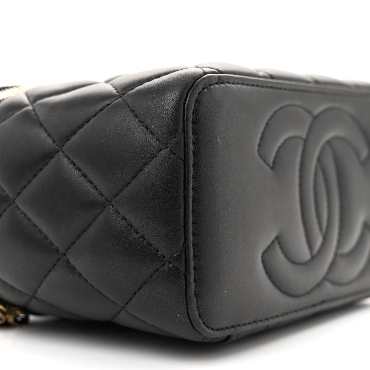 Lambskin Quilted Metal Small Top Handle Vanity Case With Chain Black