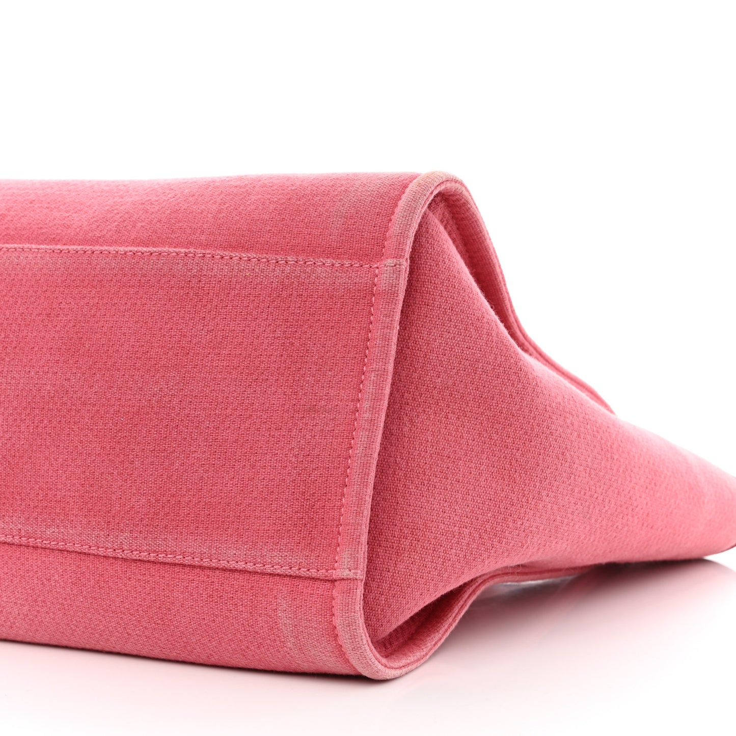 Canvas Medium Deauville Tote Red