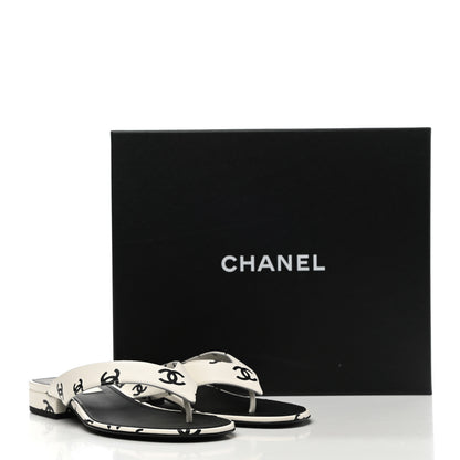 Chanel Lambskin Printed CC Thong Sandals 38 White Black 9 of 10