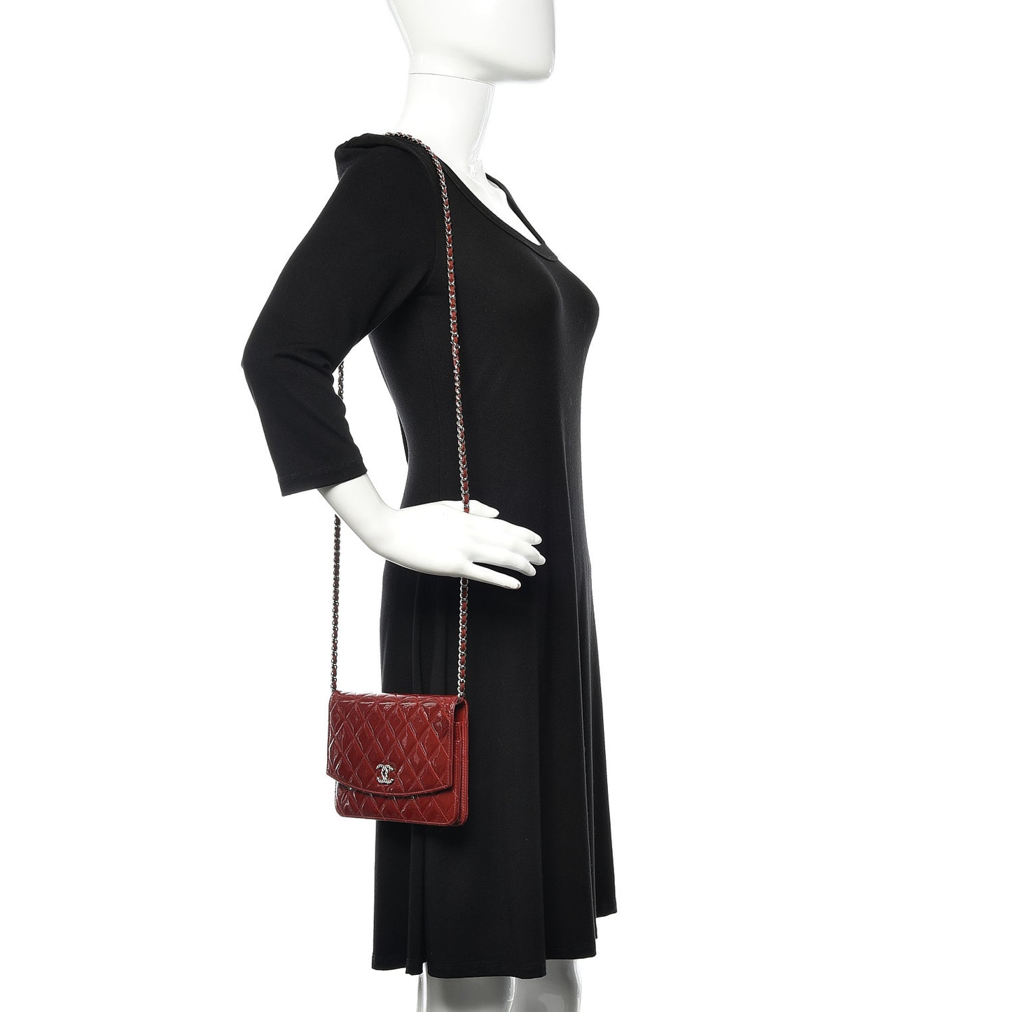 Patent Quilted Brilliant Wallet On Chain WOC Red
