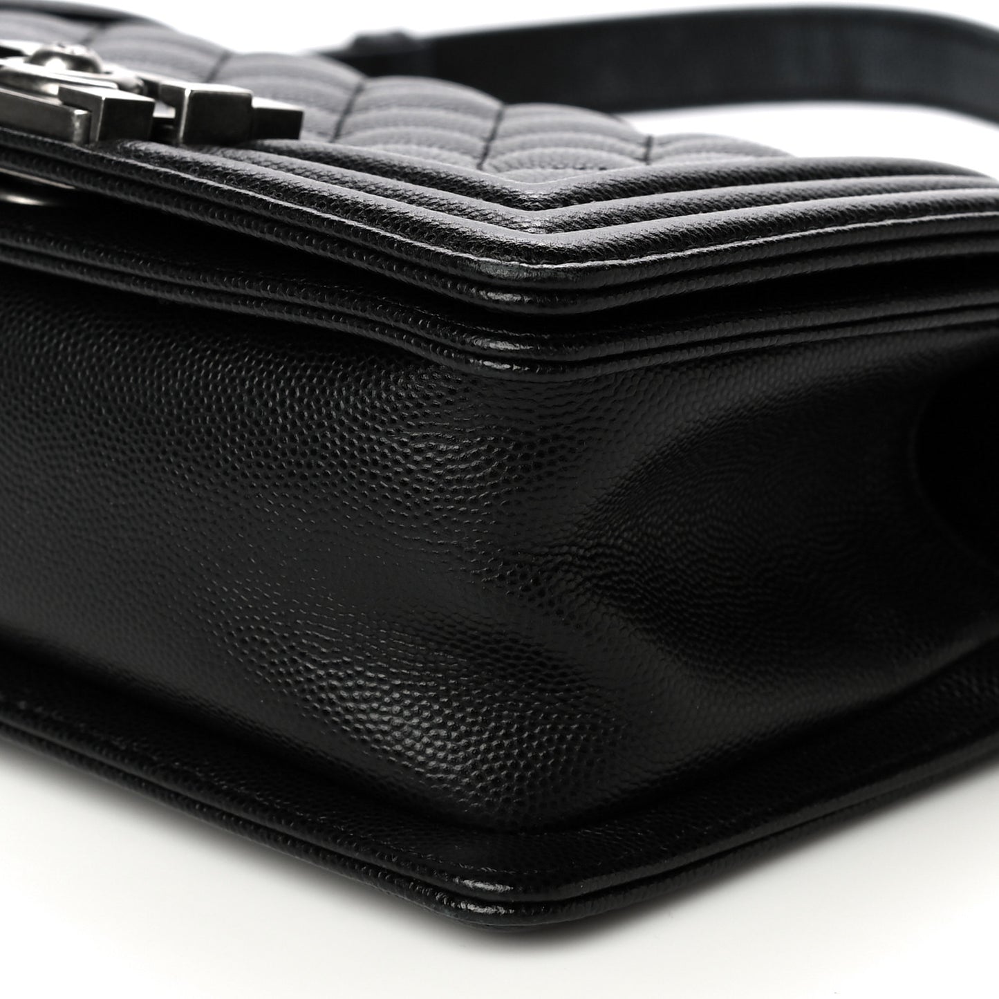 Caviar Quilted Small Boy Flap Black