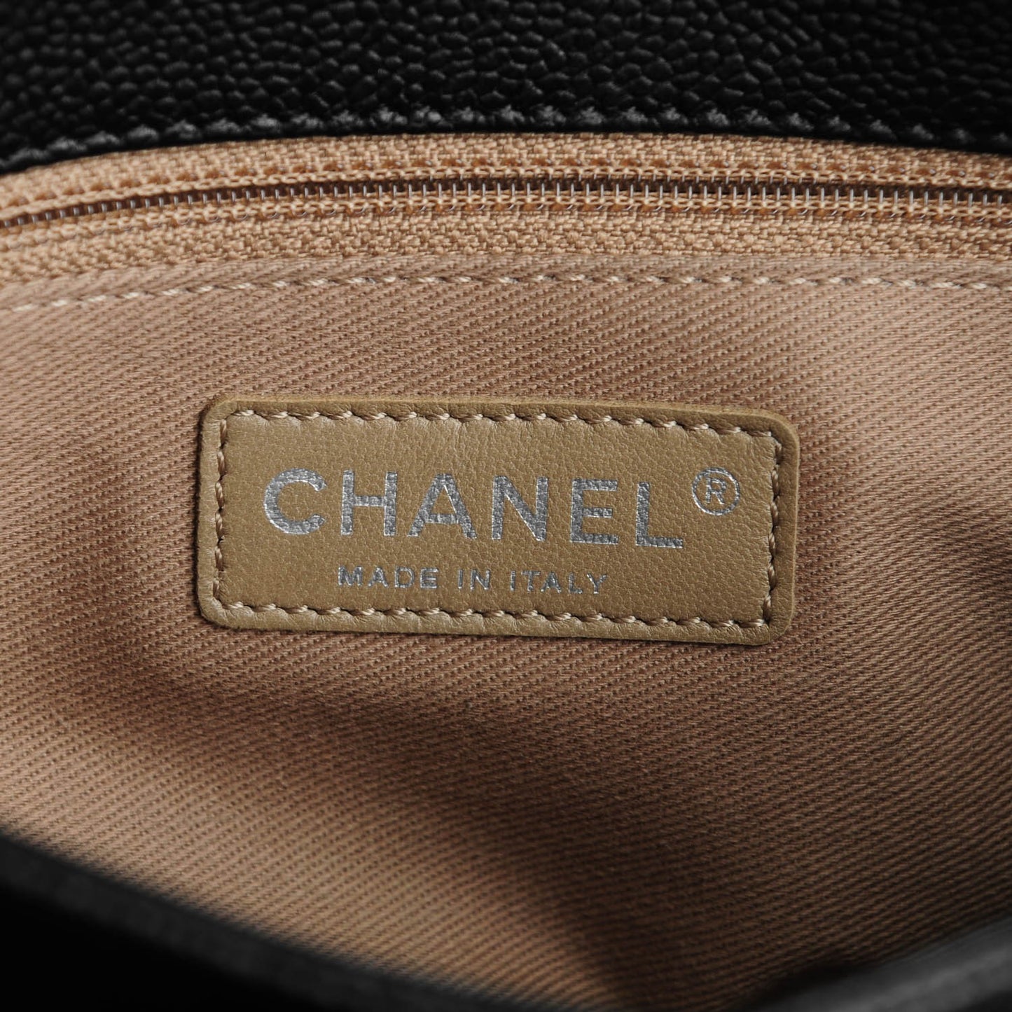 Caviar Quilted Medium Simply CC Flap Black