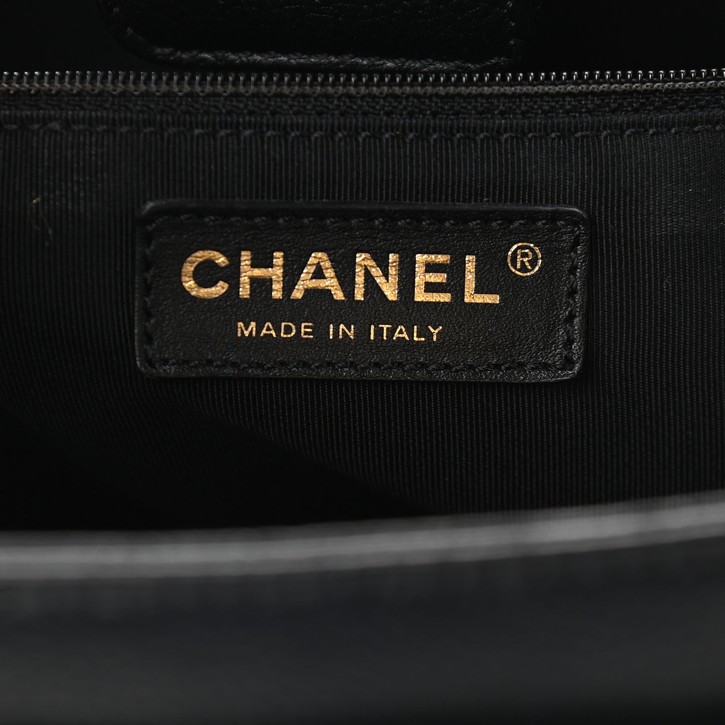 Calfskin Cerf Executive Shopper Tote Black