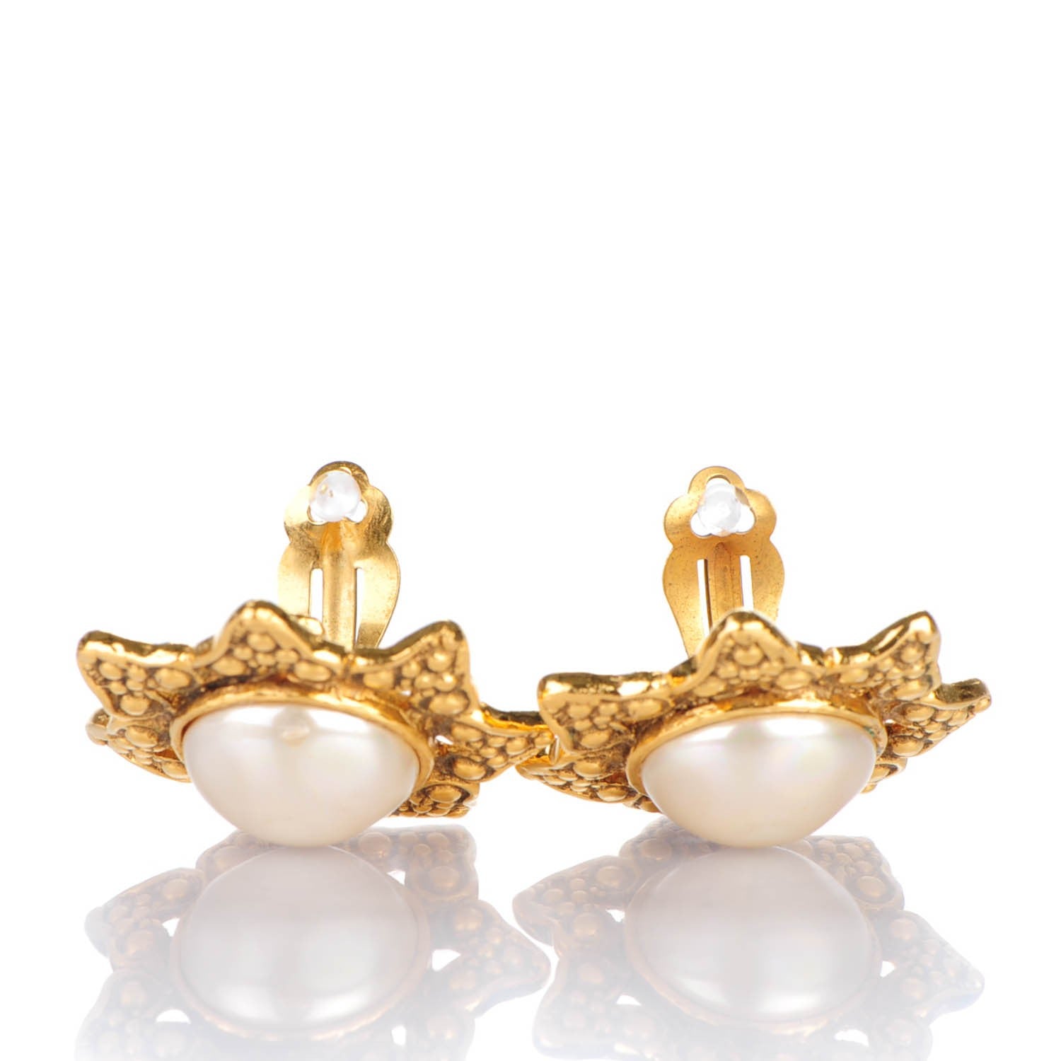 Chanel Pearl Clip On Earrings Gold 3 of 5