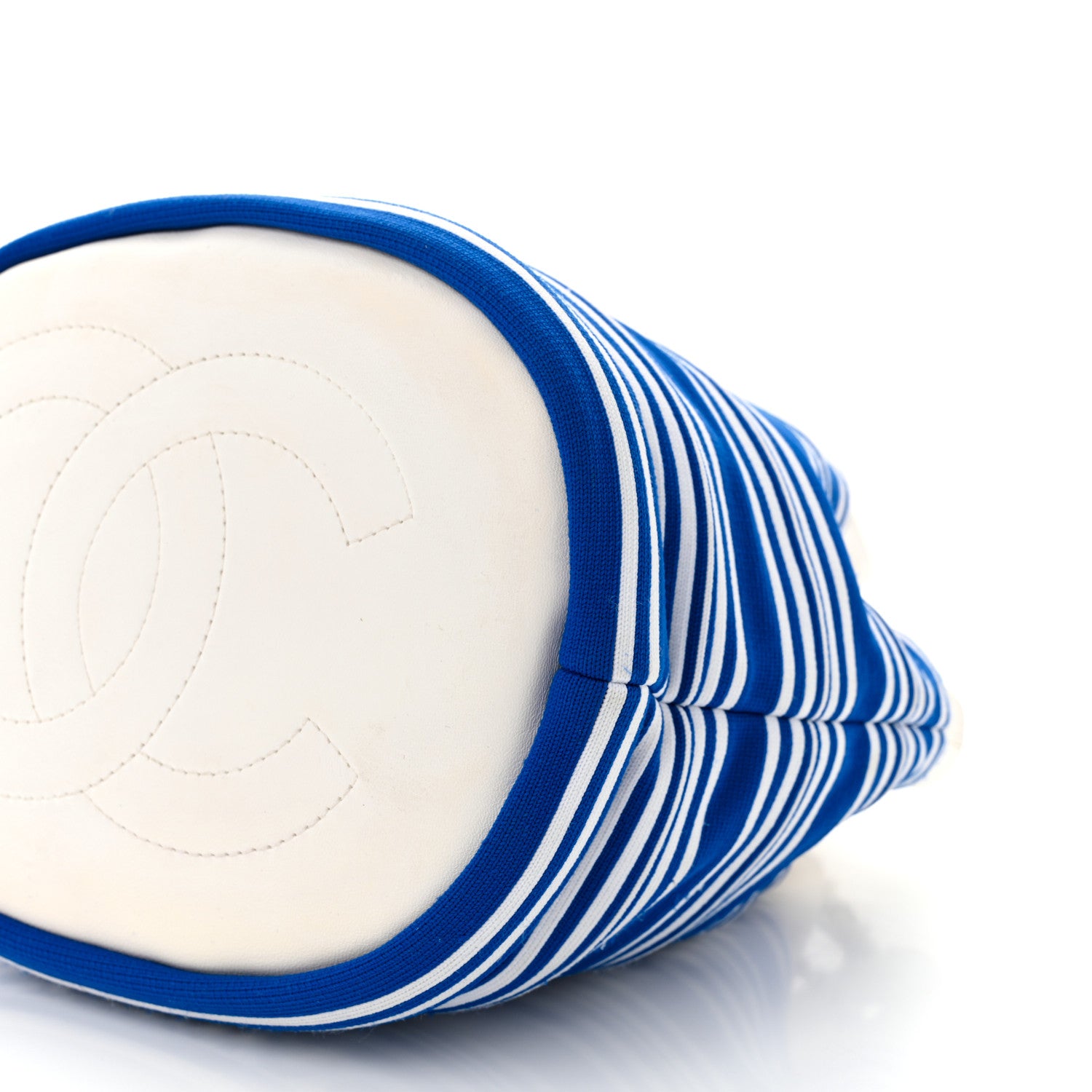 Chanel Mixed Fibers Lambskin Venise Biarritz Drawstring Bucket Bag Blue White 10 of 11