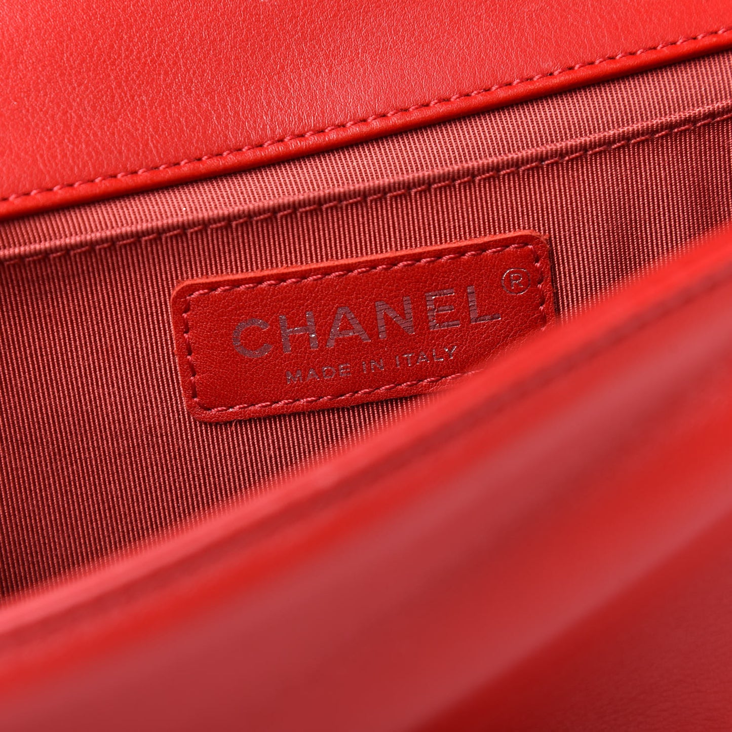 Lambskin Quilted Medium Boy Flap Red