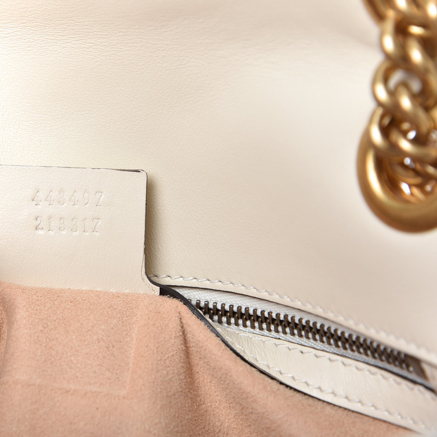 Calfskin Matelasse Small GG Marmont Shoulder Bag White