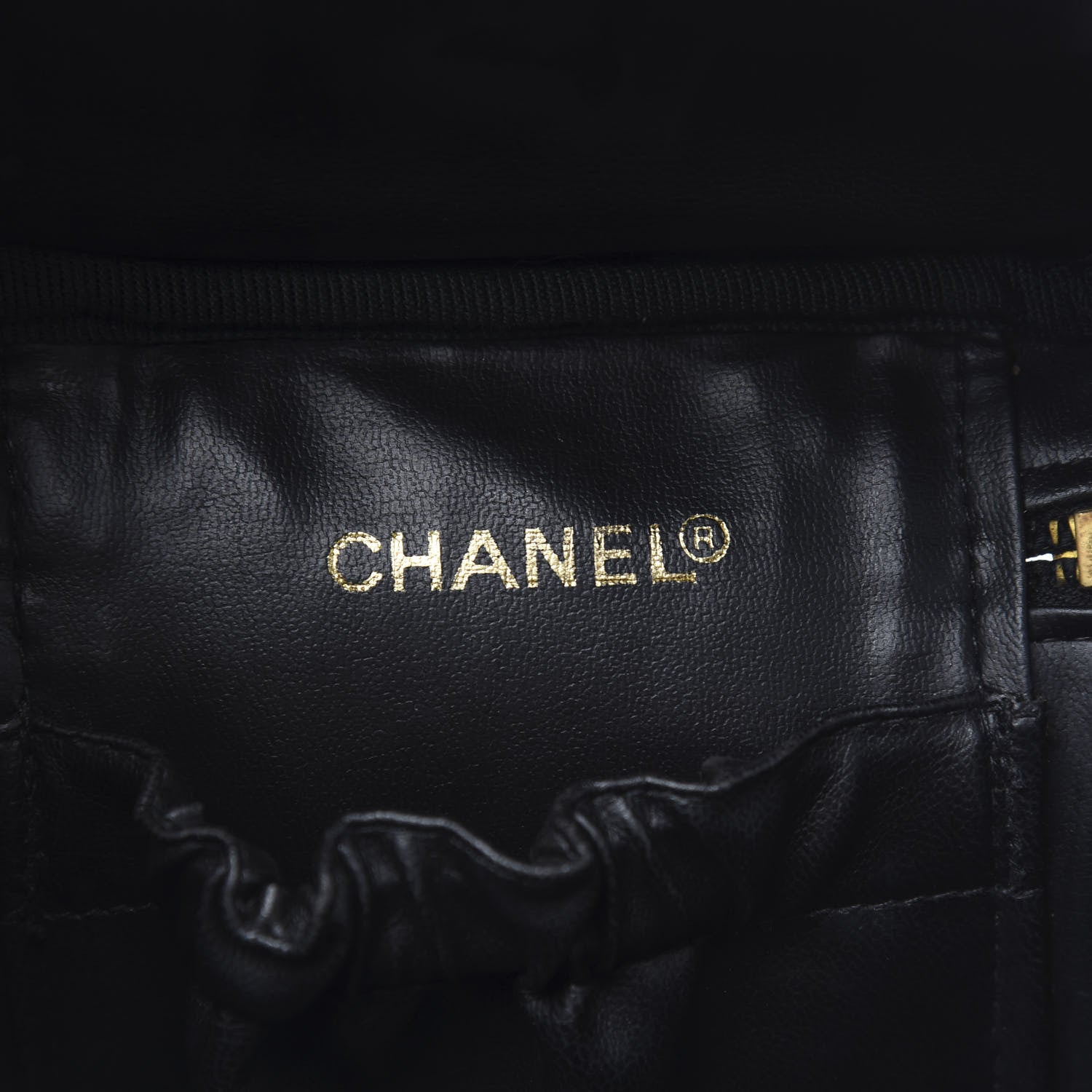 Chanel Patent Vanity Cosmetic Case Black 6 of 10