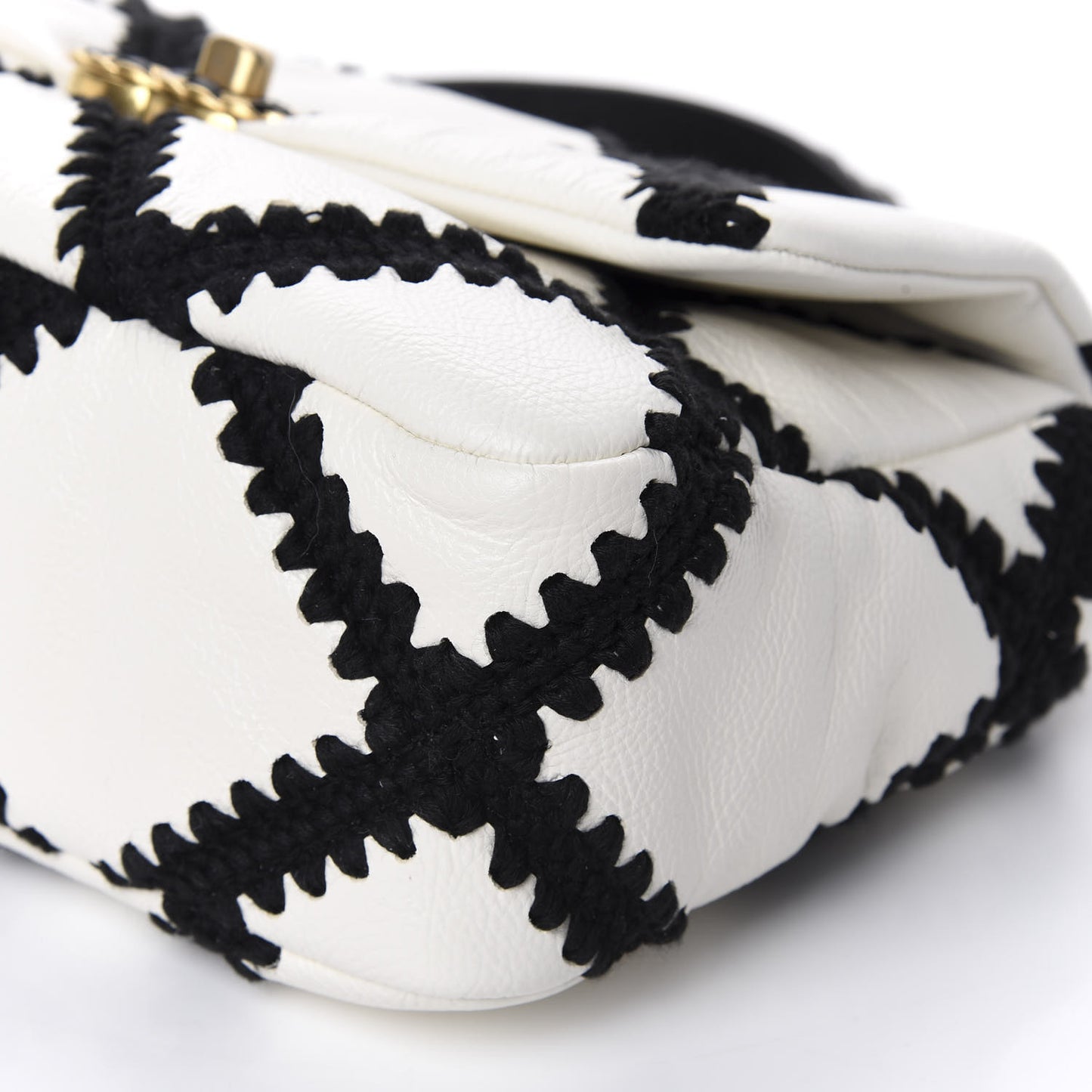 Calfskin Crochet Medium 19 Flap White Black