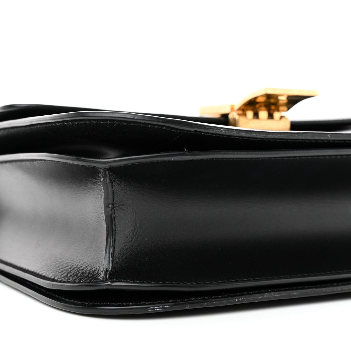 Box Calfskin Medium Classic Box Flap Bag Black