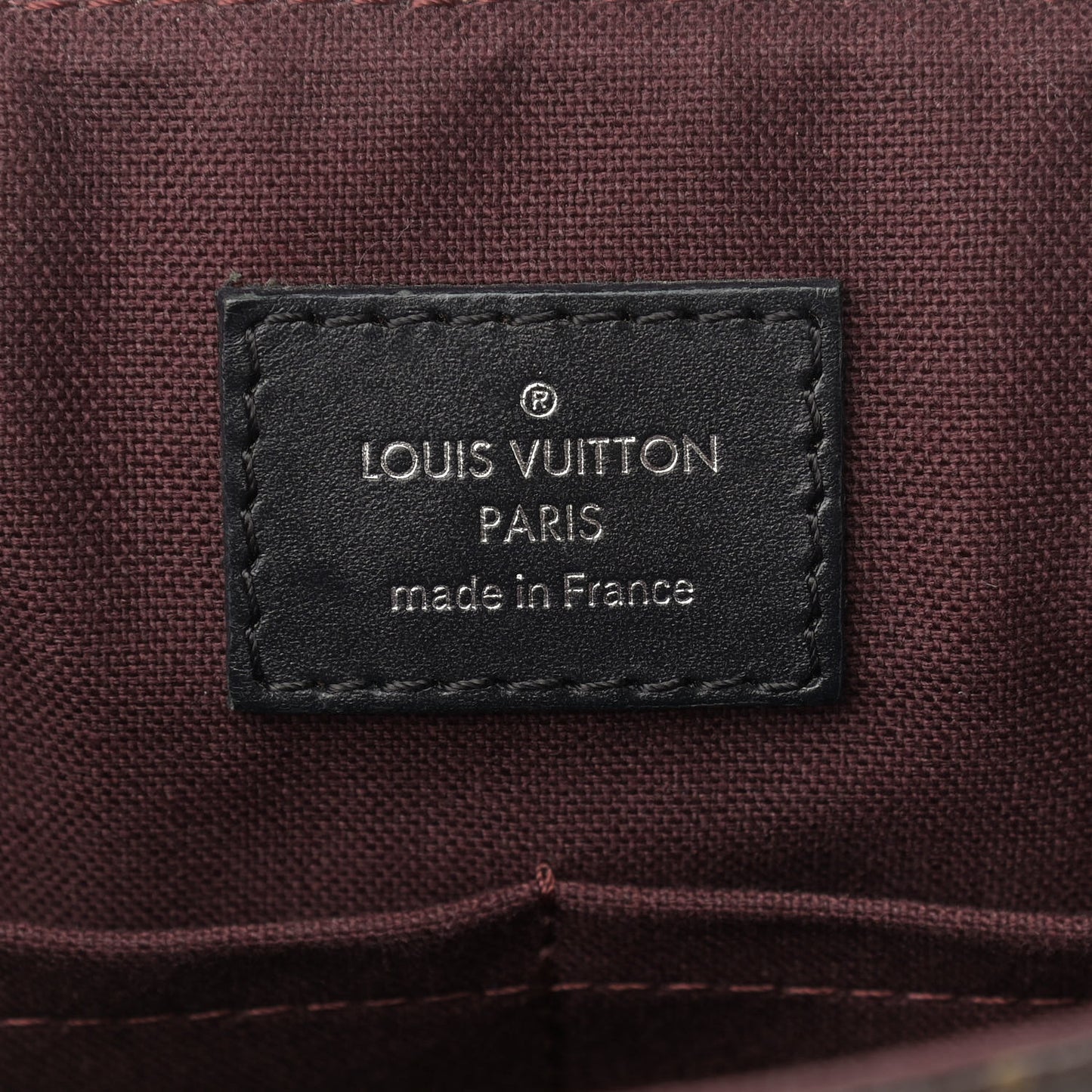 Monogram Macassar District PM