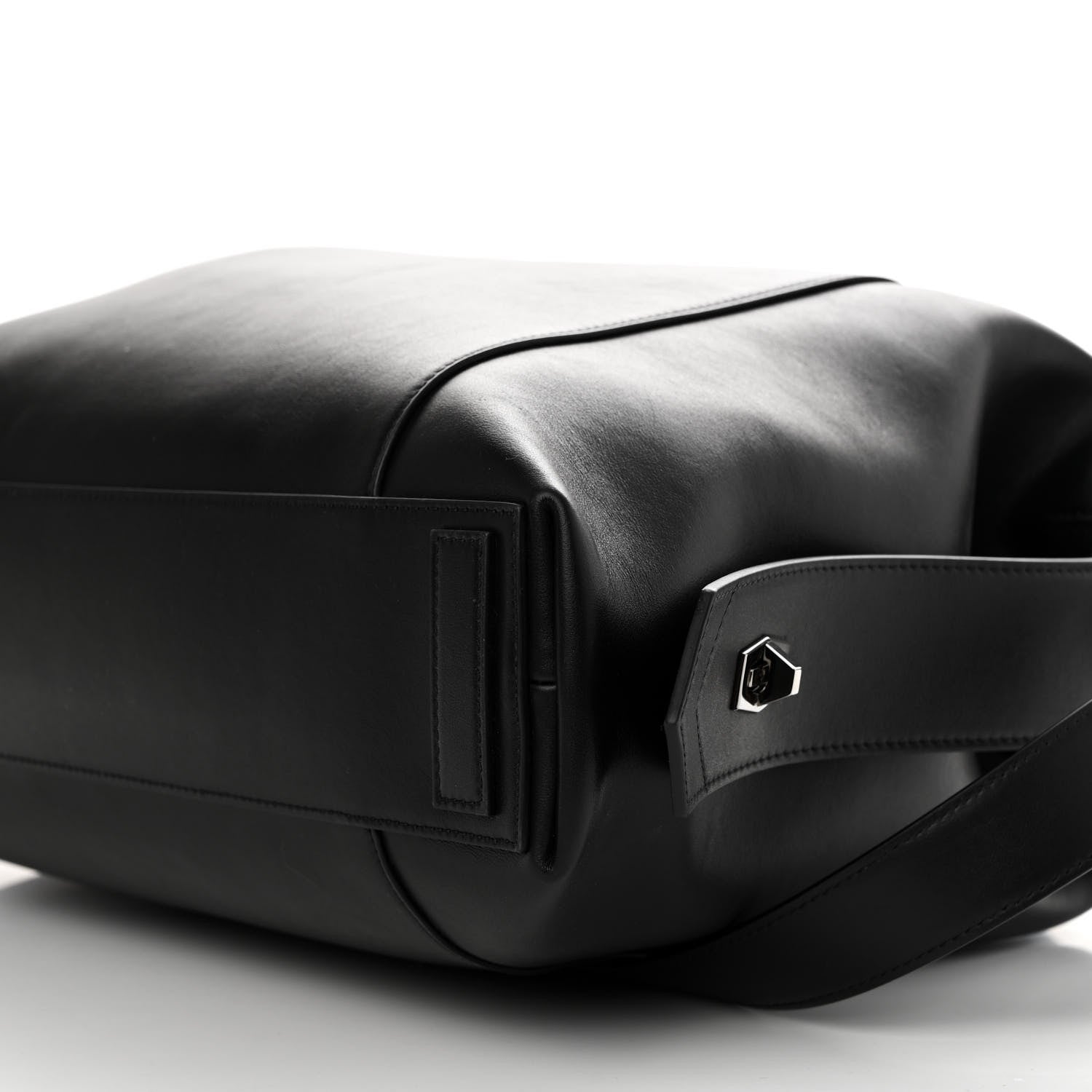 Givenchy Smooth Calfskin Medium Soft Antigona Black 9 of 11