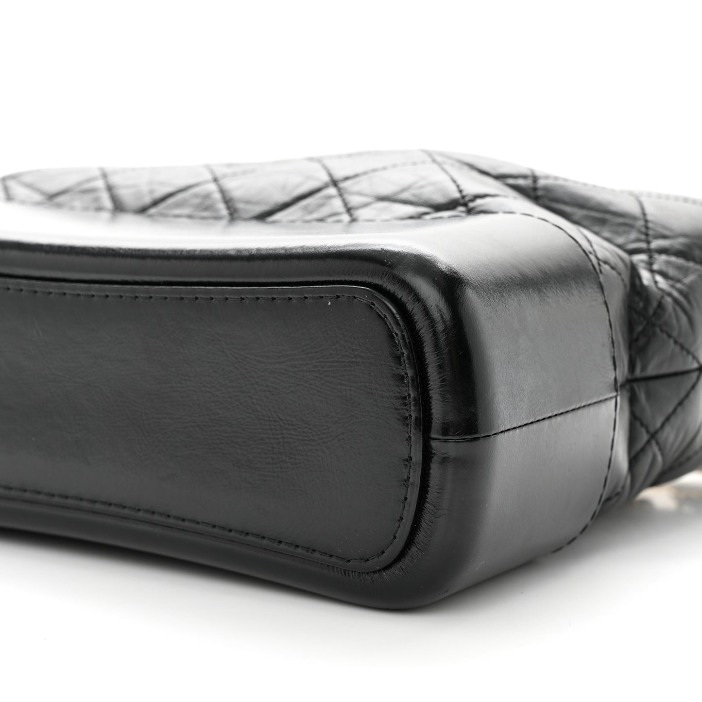 Aged Calfskin Quilted New Medium Gabrielle Hobo Black