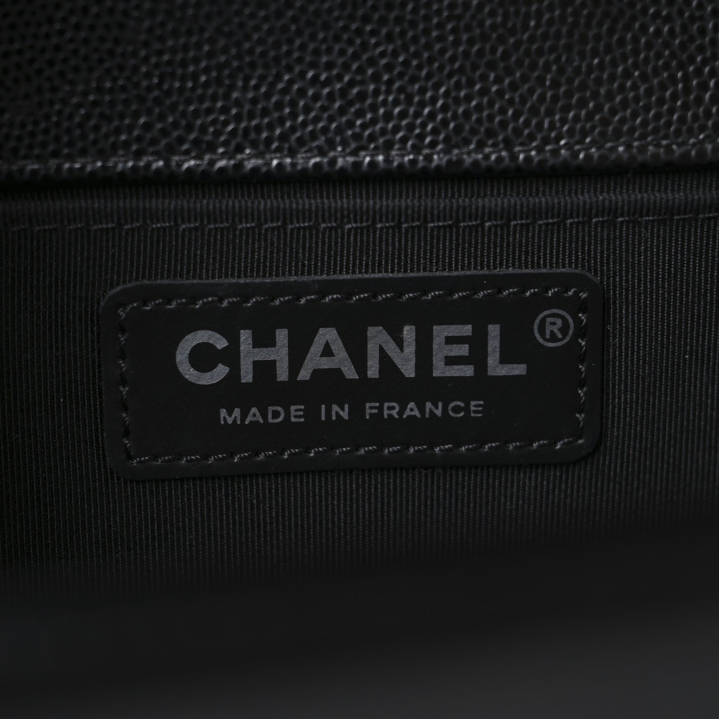 Caviar Quilted Medium Boy Flap Black