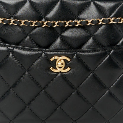 Chanel Shiny Lambskin Quilted Medium Camera Case Black 9 of 11