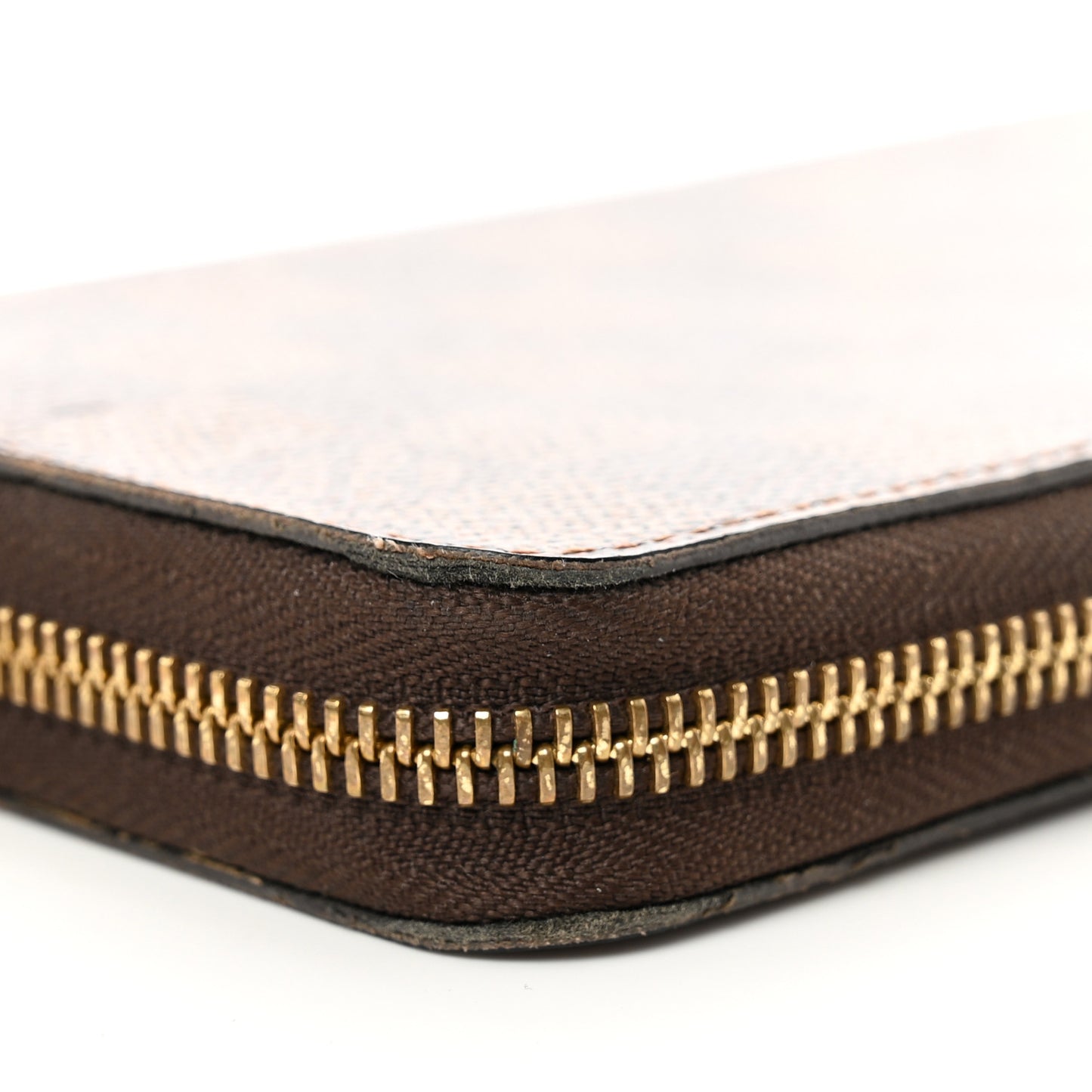 Damier Zippy Wallet