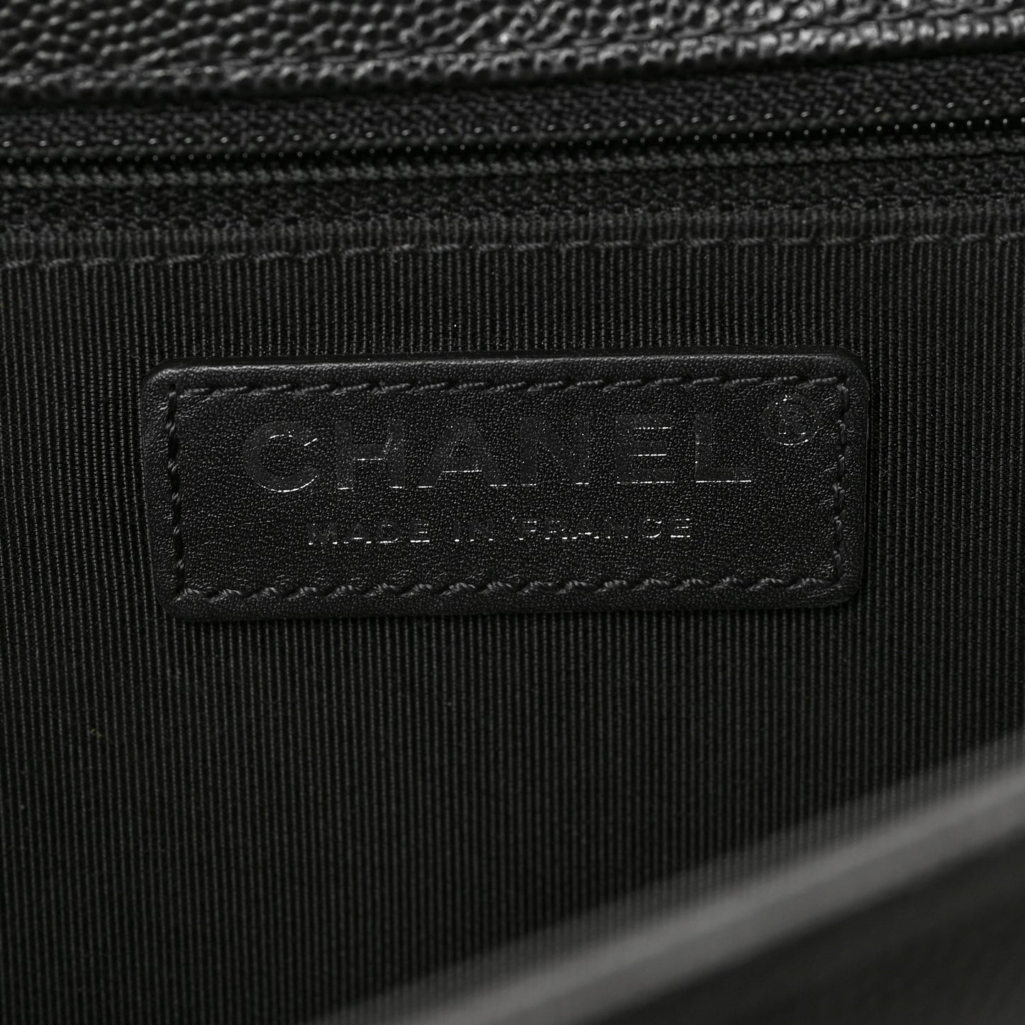 Caviar Quilted New Medium Boy Flap Black