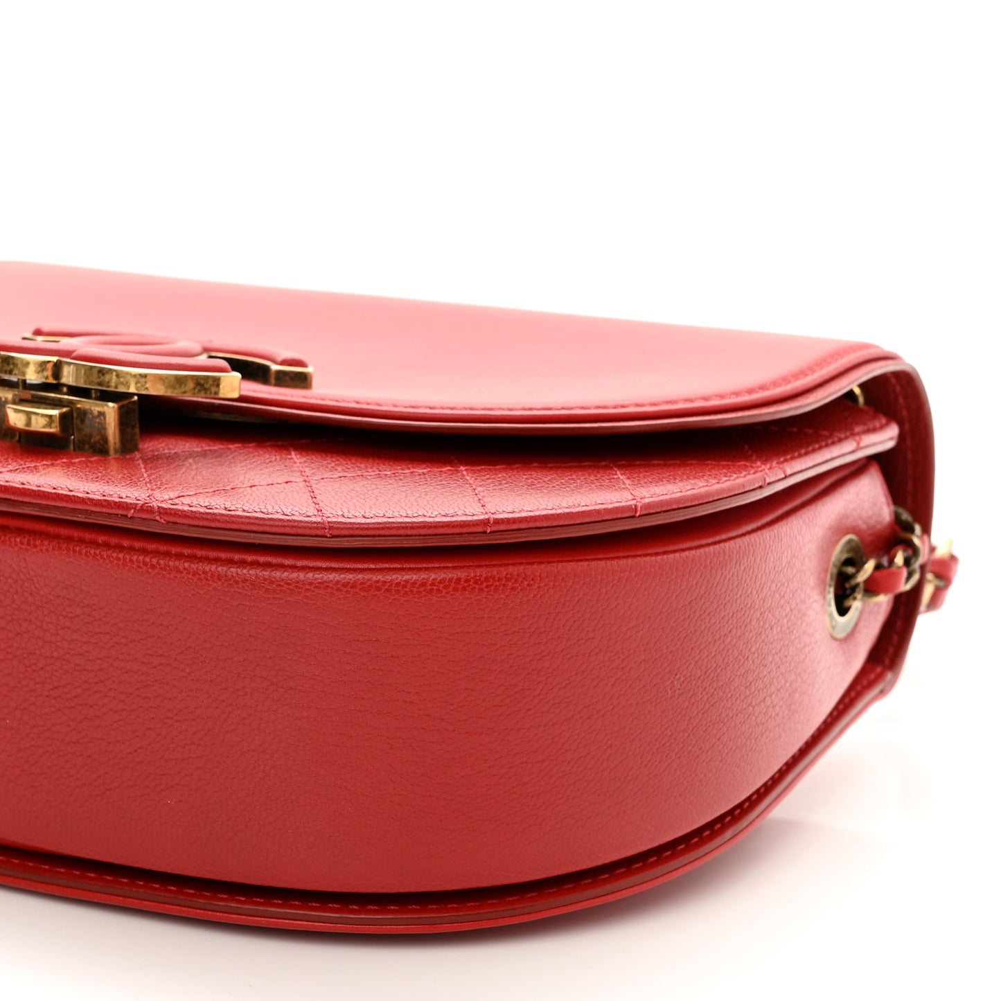 Shiny Calfskin Goatskin Quilted Small Coco Curve Messenger Flap Red