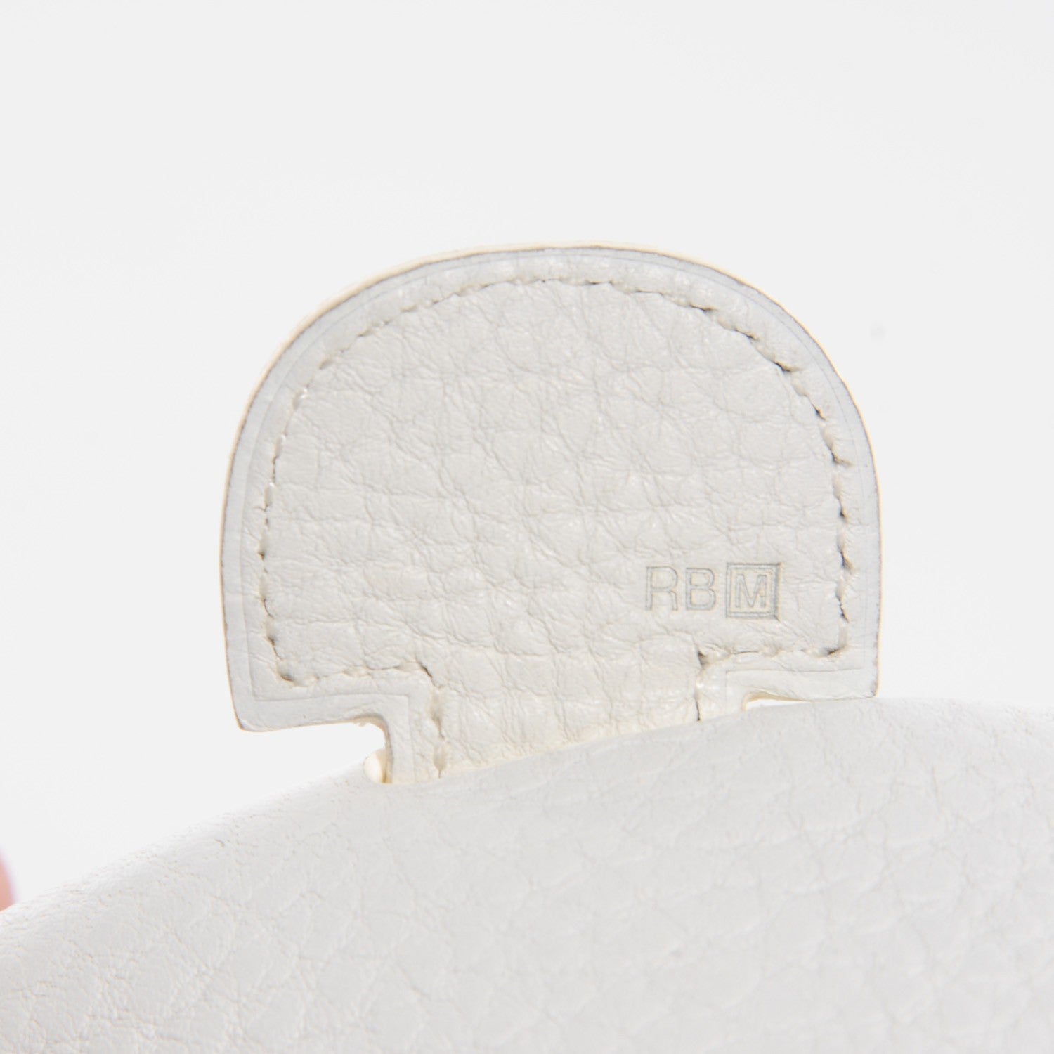 Hermes Taurillon Clemence Evelyne III GM White 15 of 15