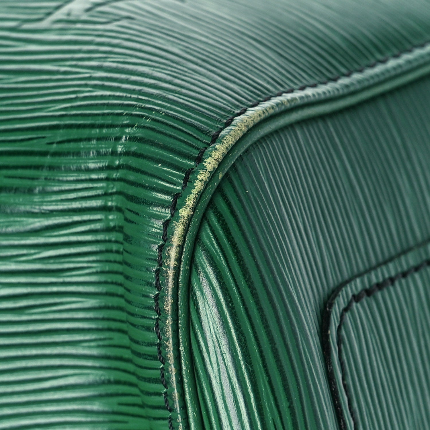 Louis Vuitton Epi Keepall 55 Borneo 10 of 23