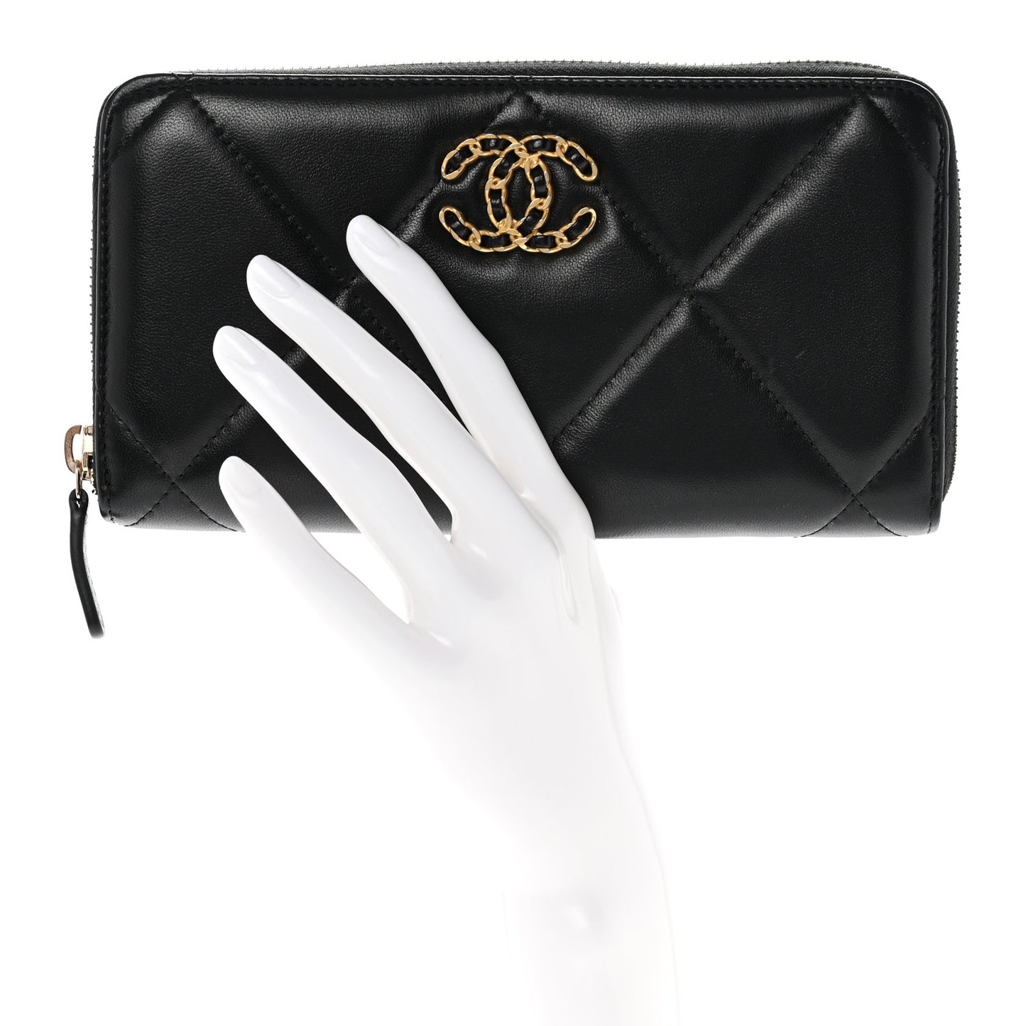 Lambskin Quilted 19 Long Zipped Around Wallet Black