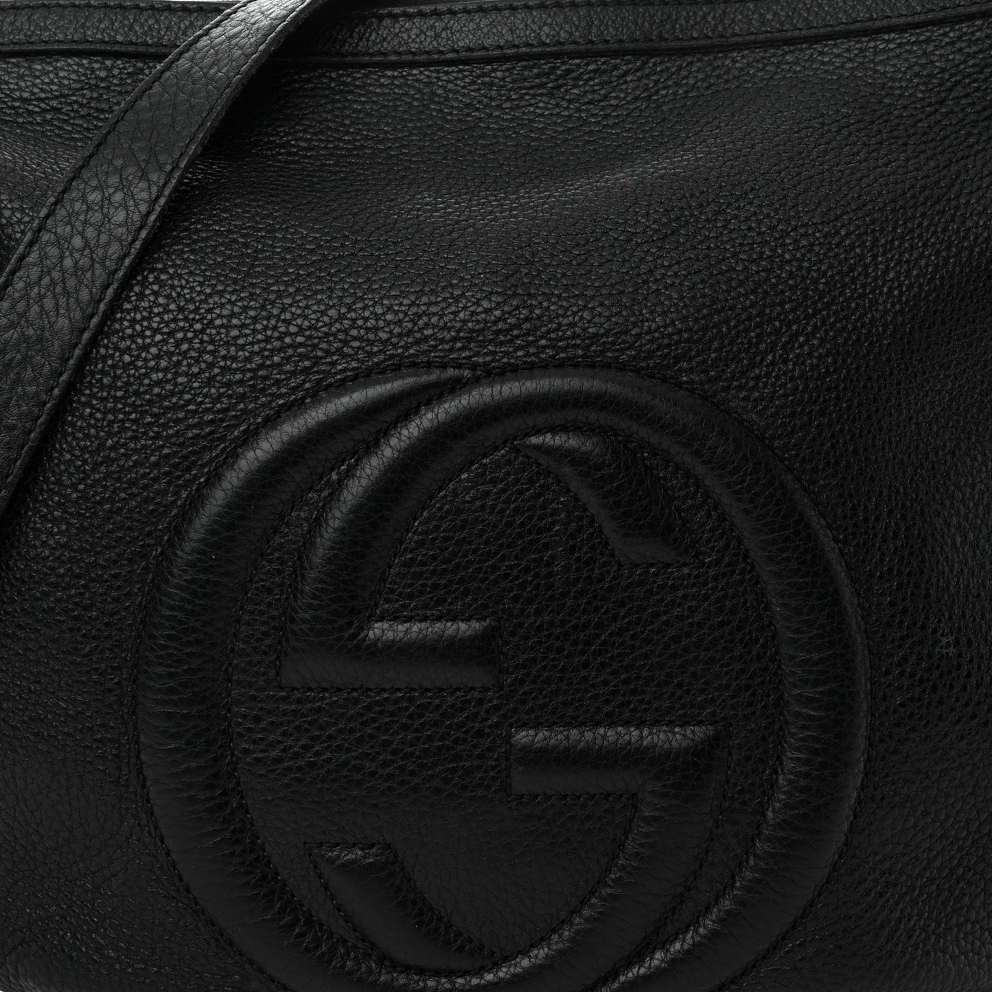 Pebbled Calfskin Medium Soho Hobo Black