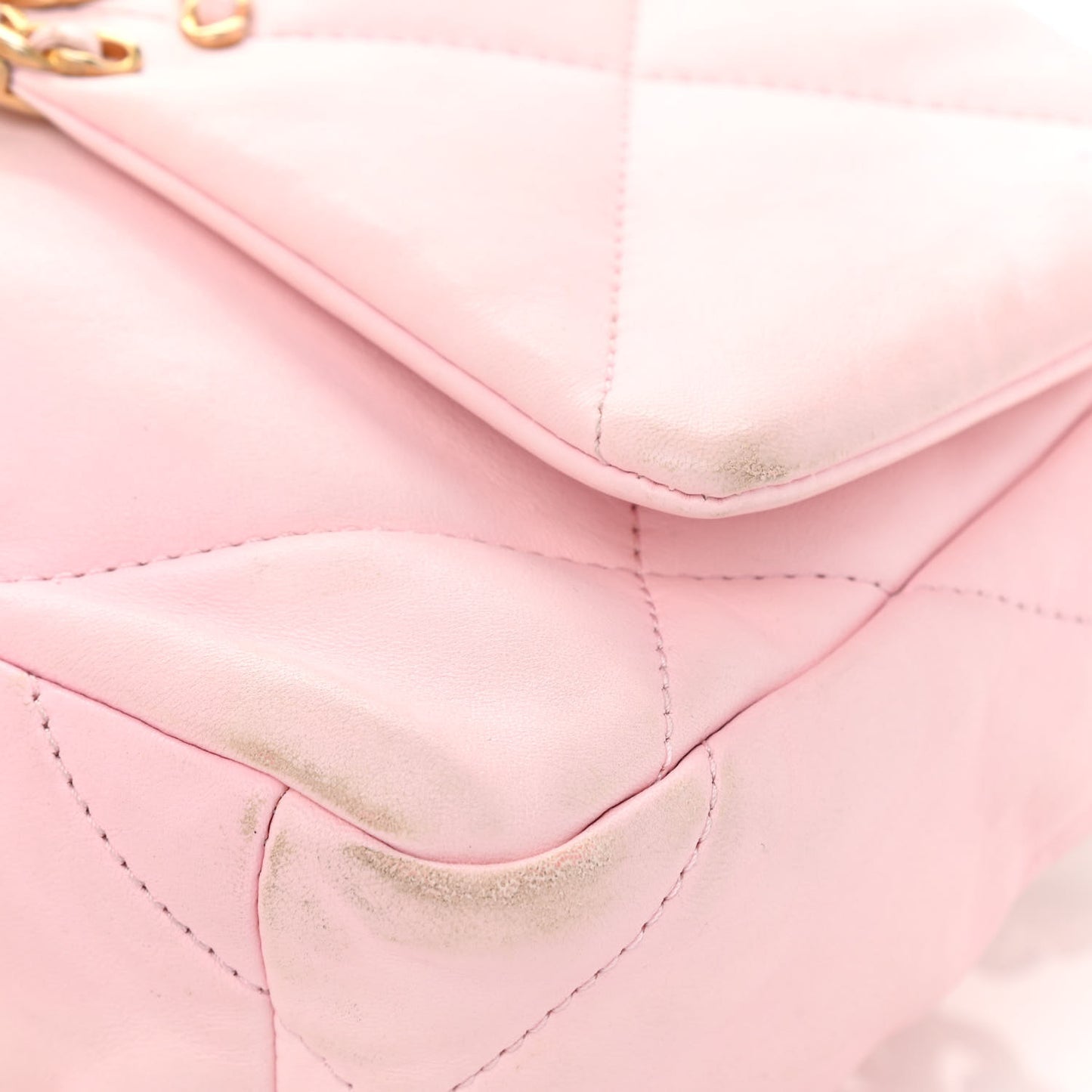 Lambskin Quilted Medium Chanel 19 Flap Light Pink