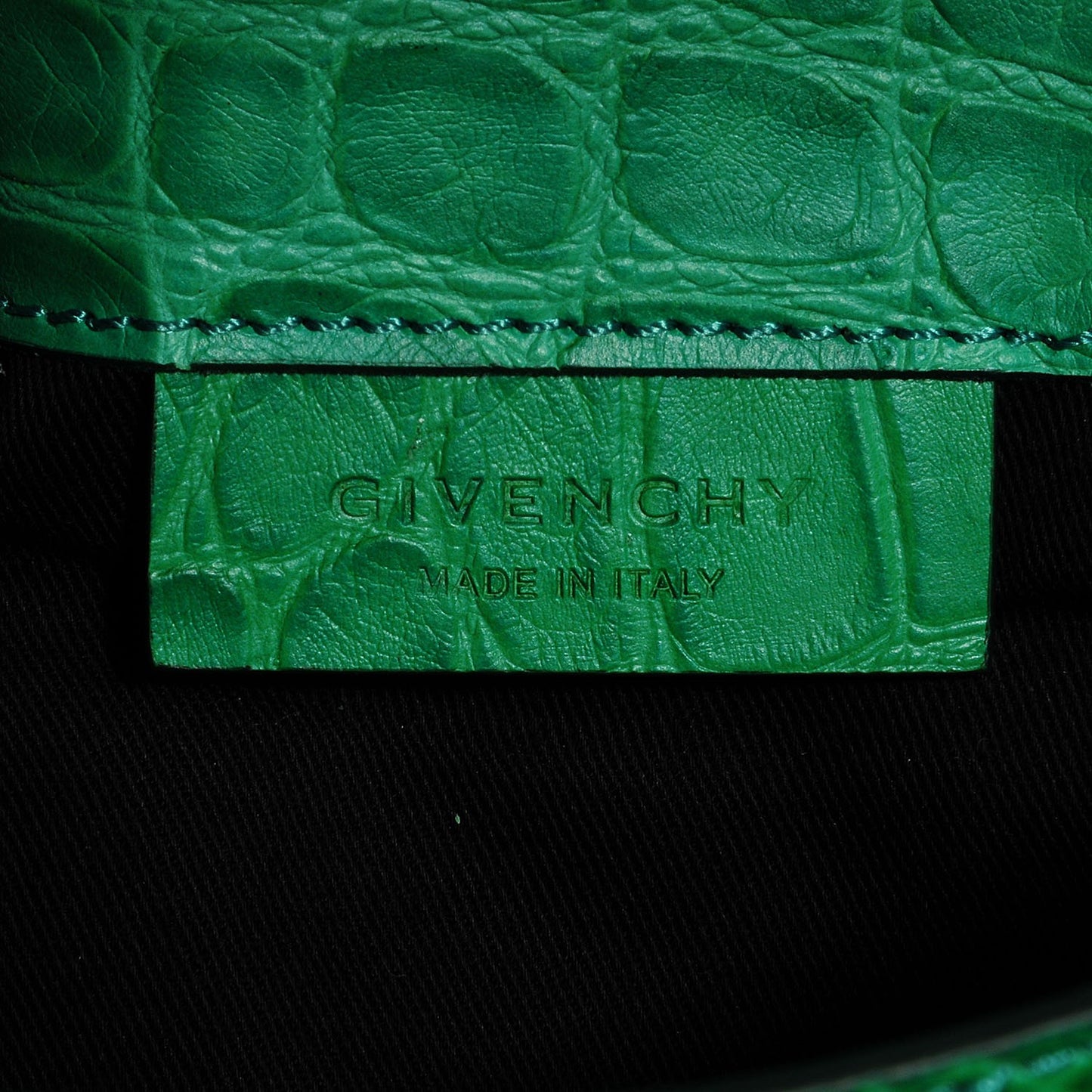 Calfskin Crocodile Embossed Medium Antigona Envelope Clutch Emerald