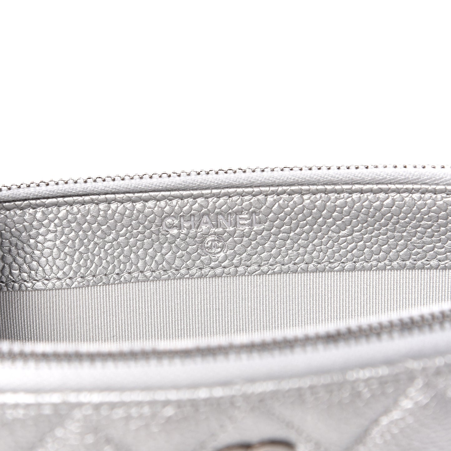 Metallic Caviar Quilted Small Clutch With Chain Silver